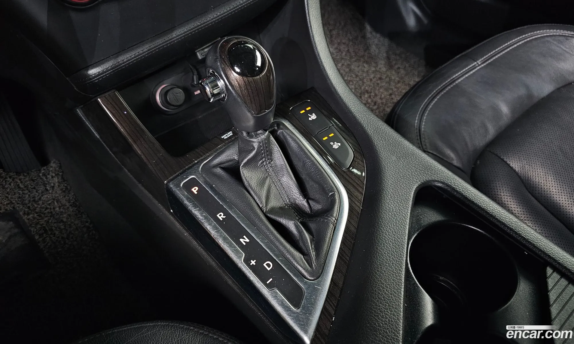 Kia K5 2012 KNAGN418BDA260456 — 16