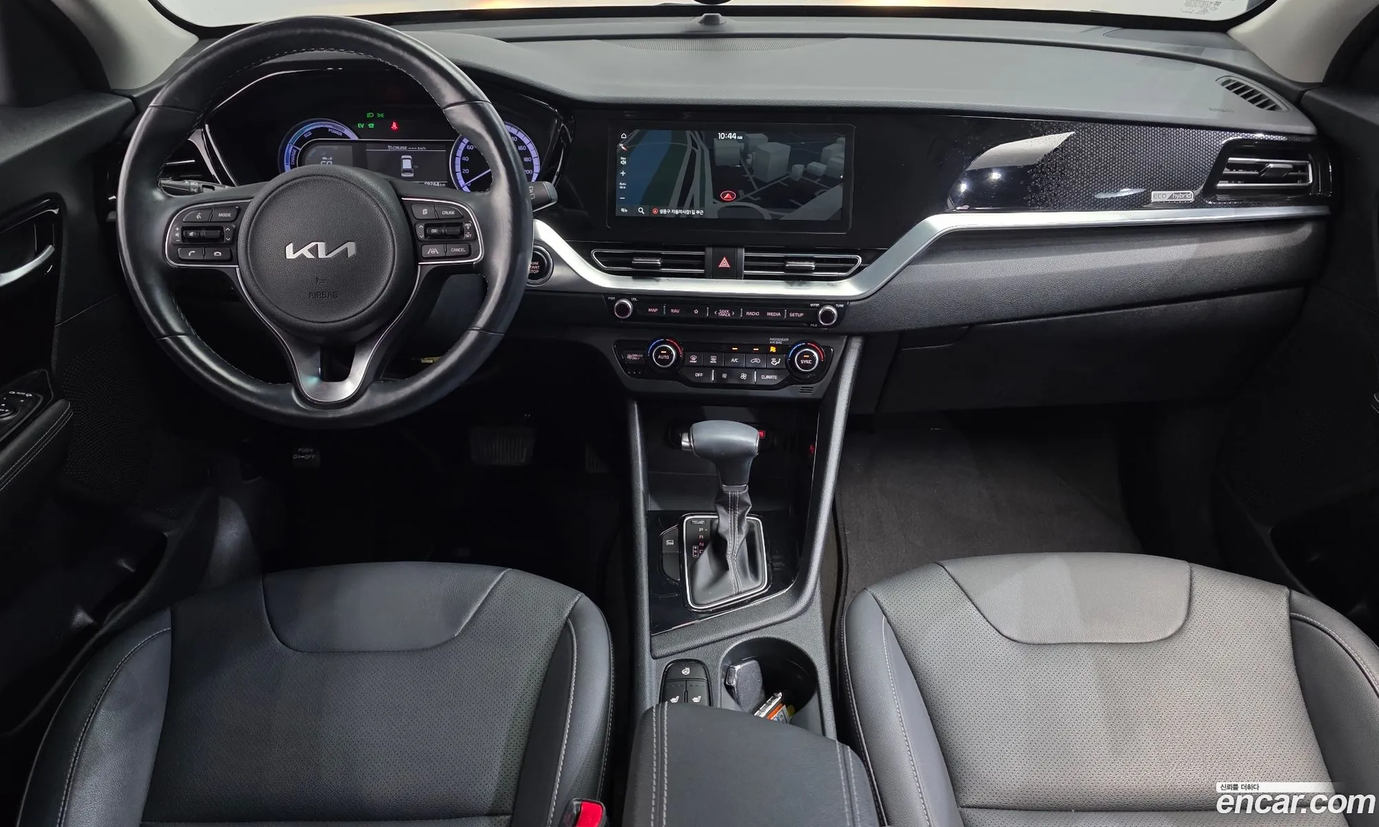 Kia Niro 2021 KNACB81CGNA502886 — 3