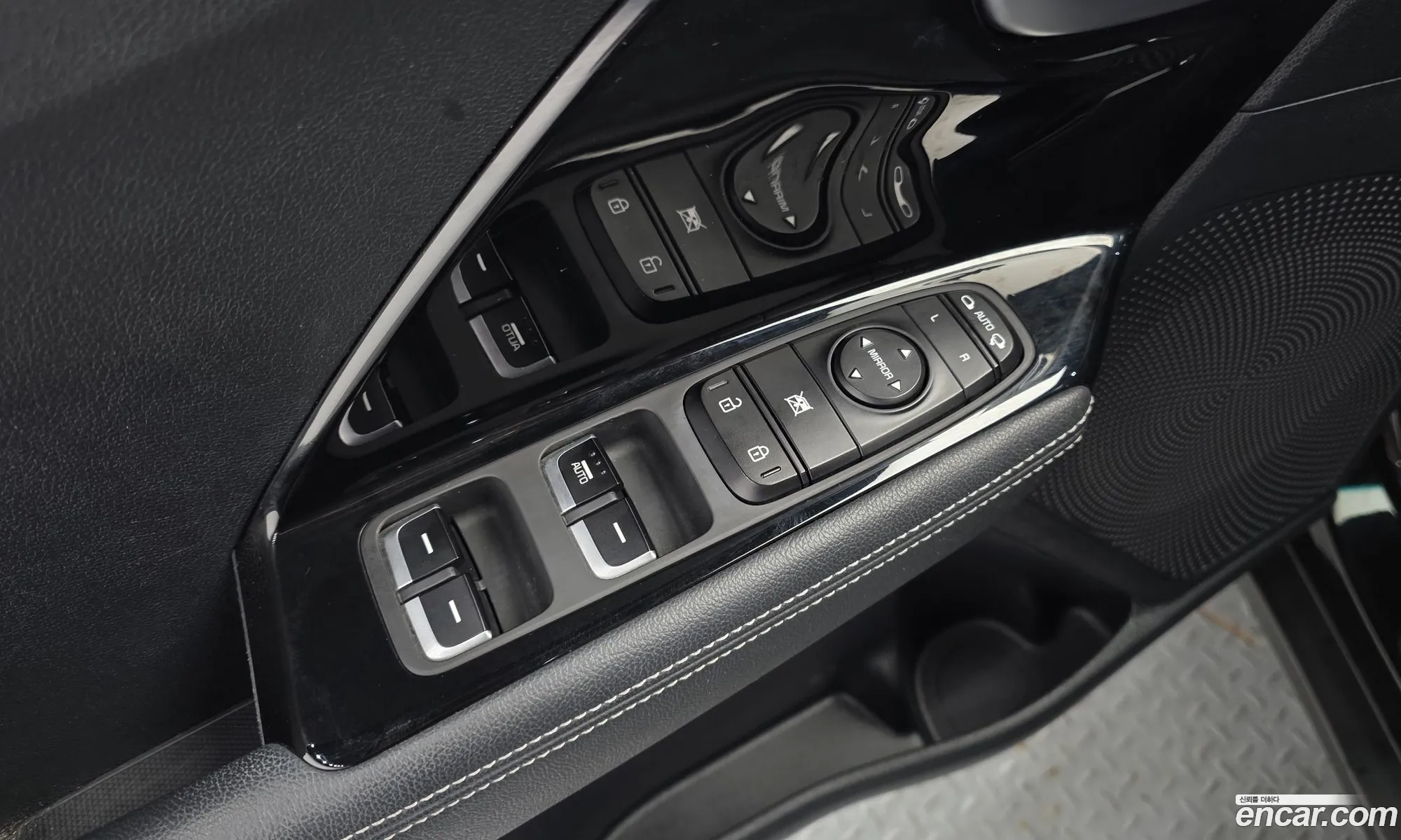Kia Niro 2021 KNACB81CGNA502886 — 15