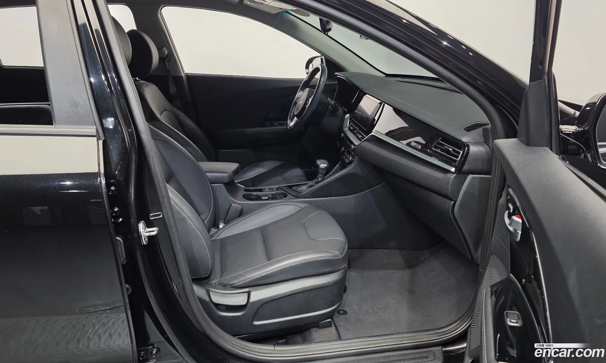 Kia Niro 2021 KNACB81CGNA502886 — 5