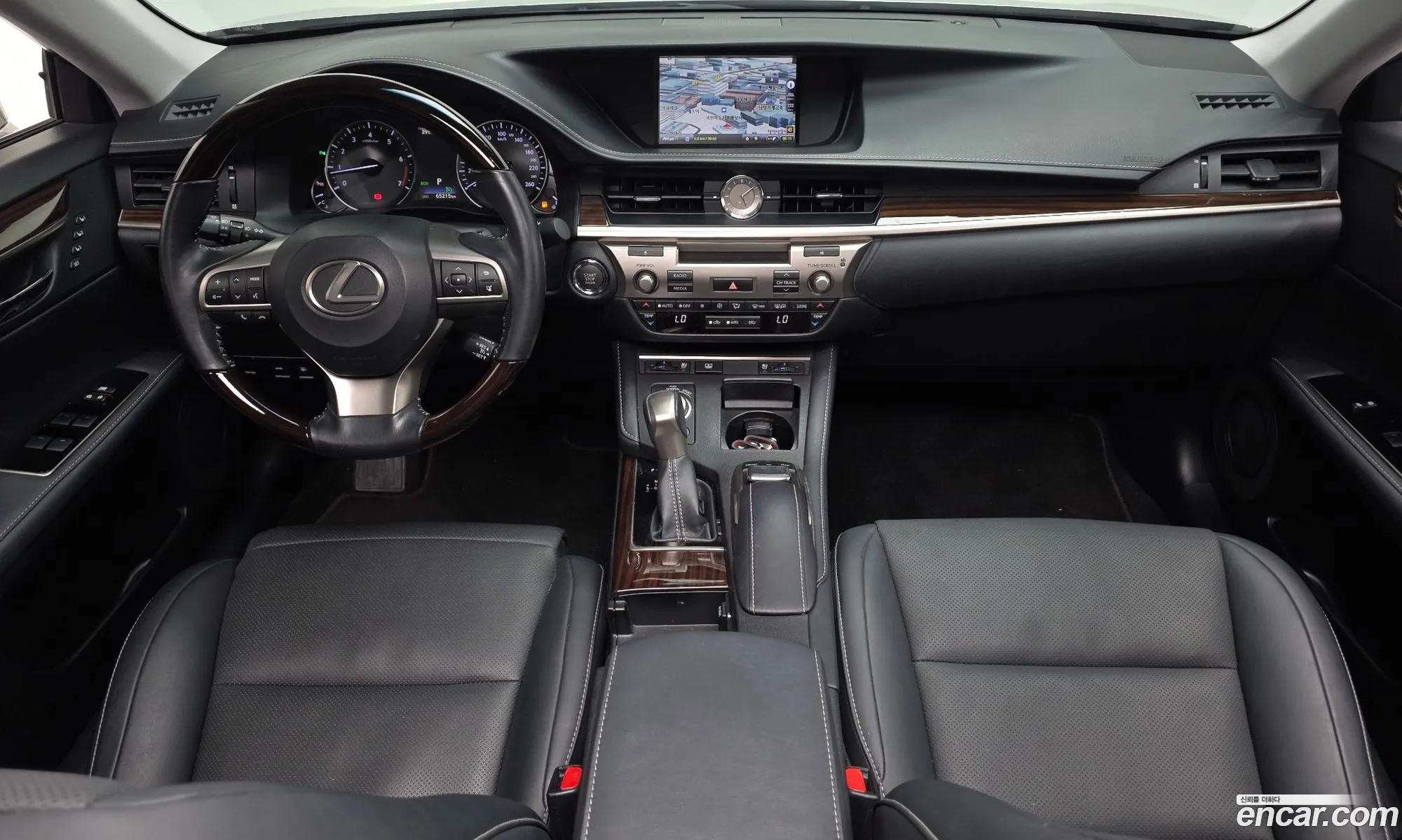 Lexus ES350 2016 — 10