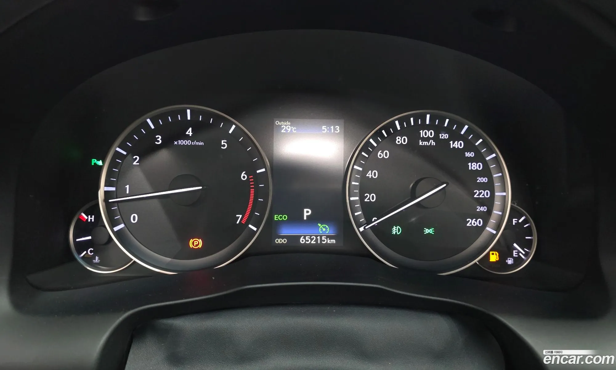 Lexus ES350 2016 — 2
