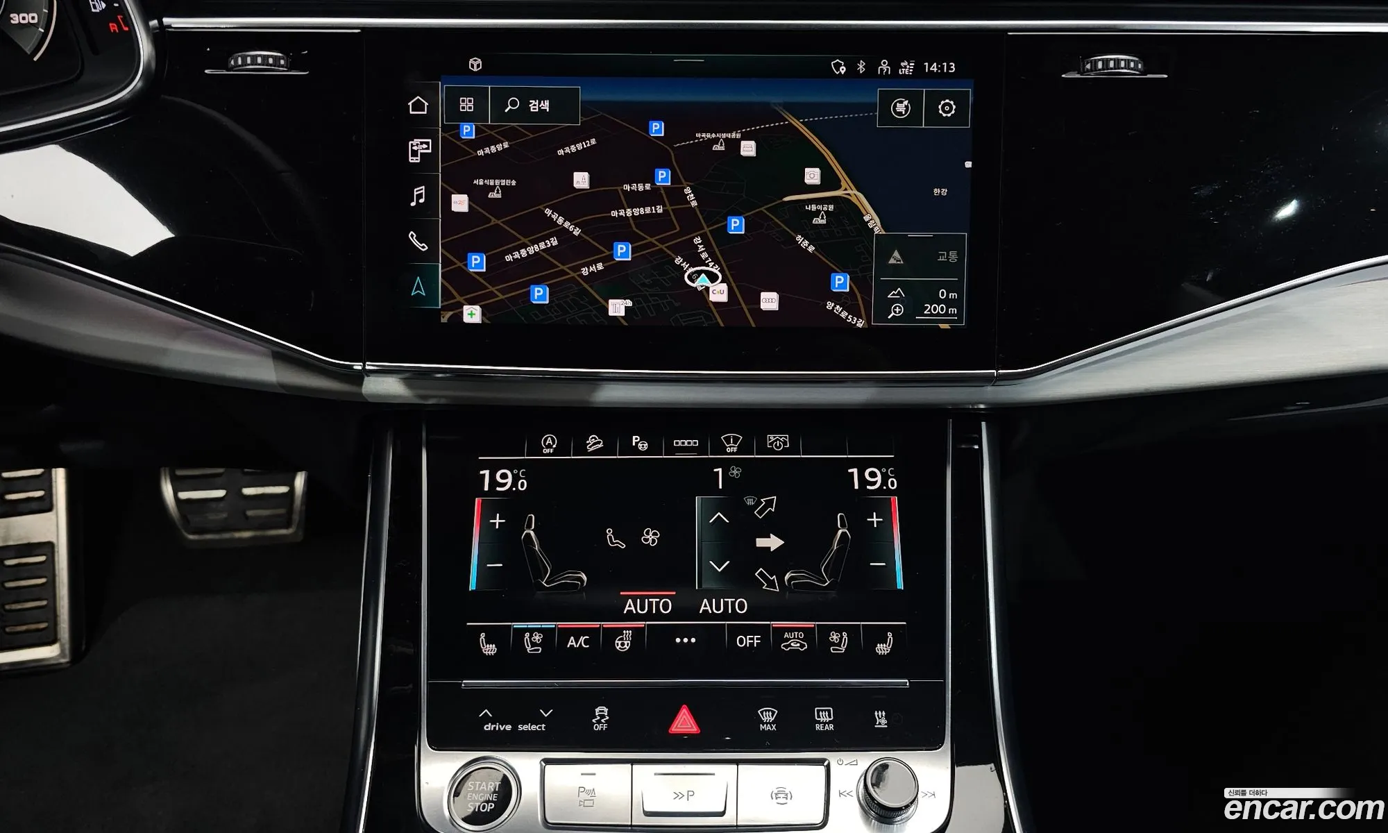 Audi Q8 2021 WAUZZZF14MD041180 — 28