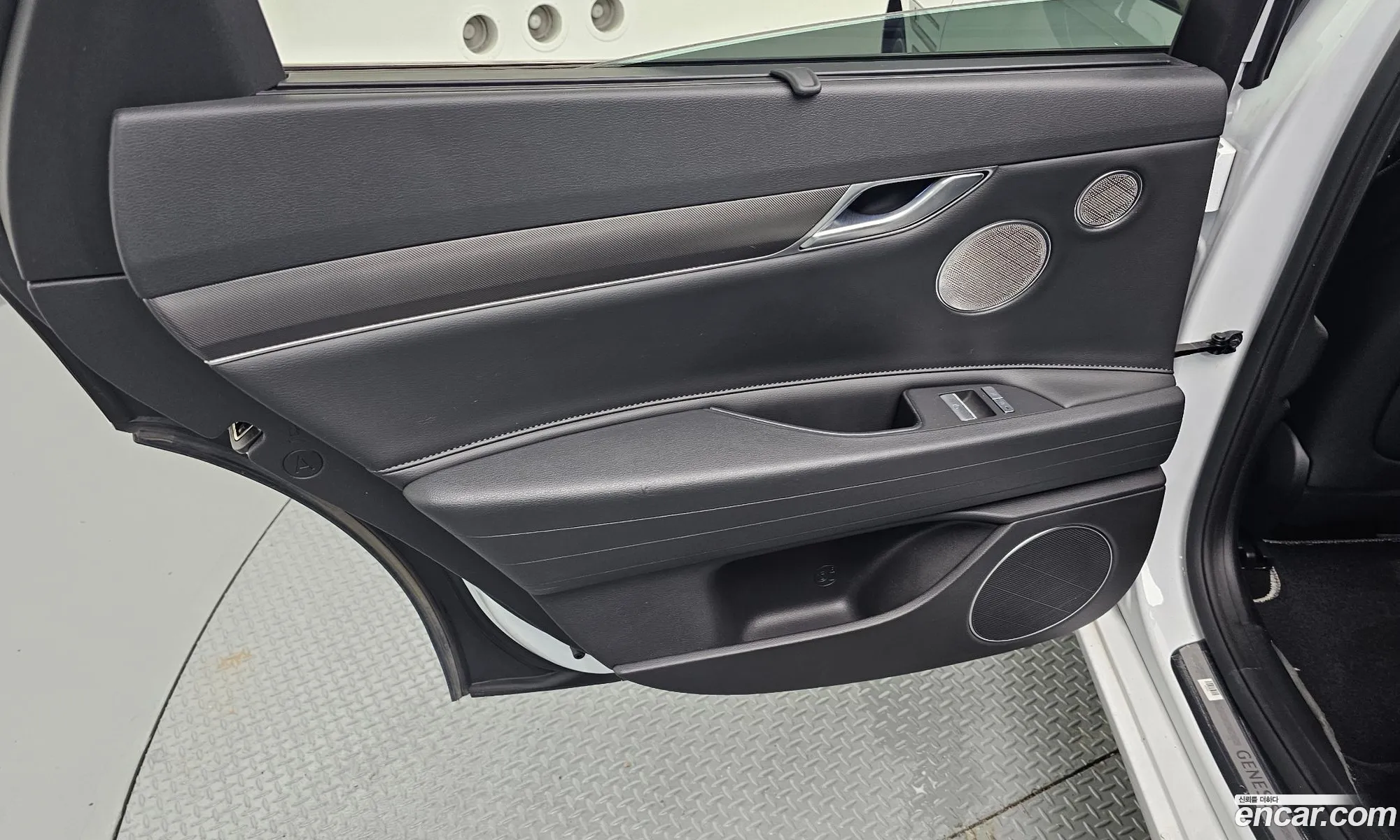 Genesis G80 2023 KMTGF41DDPU197853 — 16