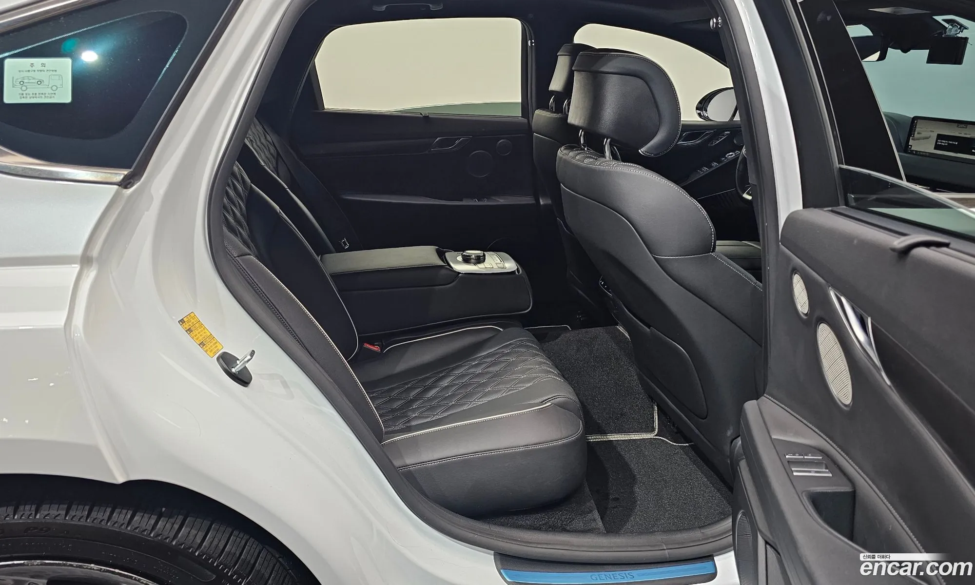 Genesis G80 2023 KMTGF41DDPU197853 — 6
