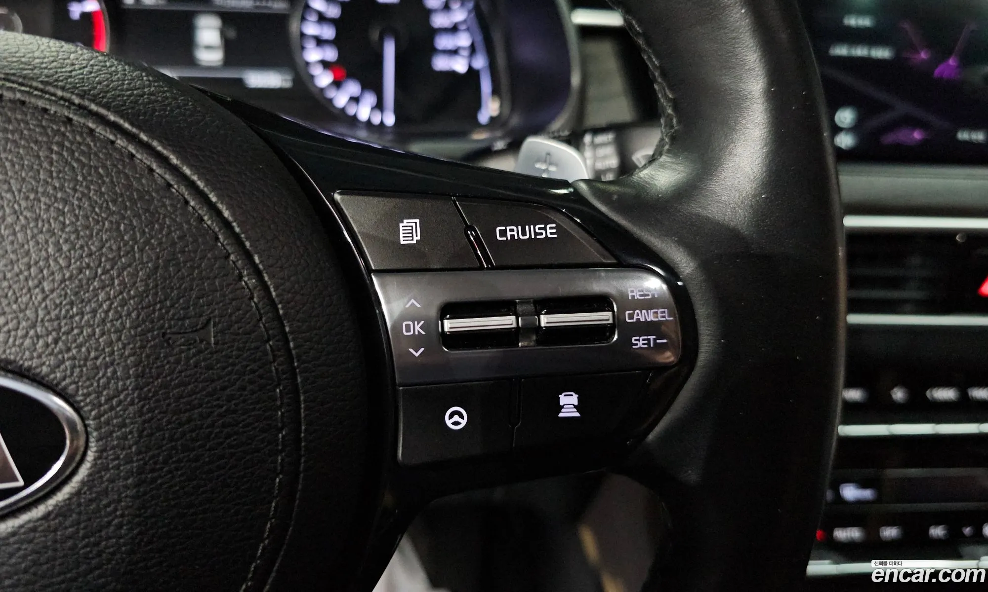 Kia K7 Premier 2019 — 9