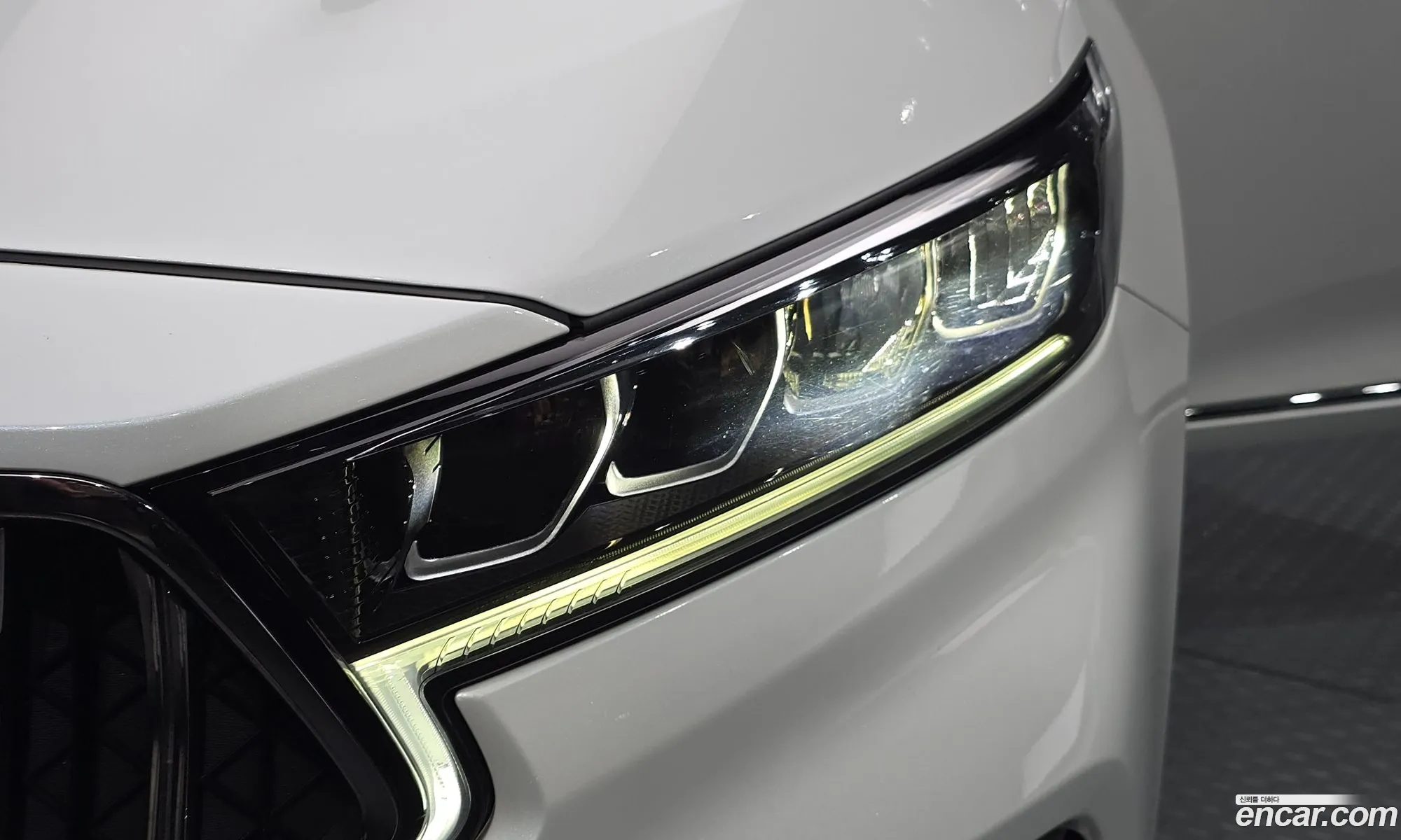 Kia K7 Premier 2019 — 25