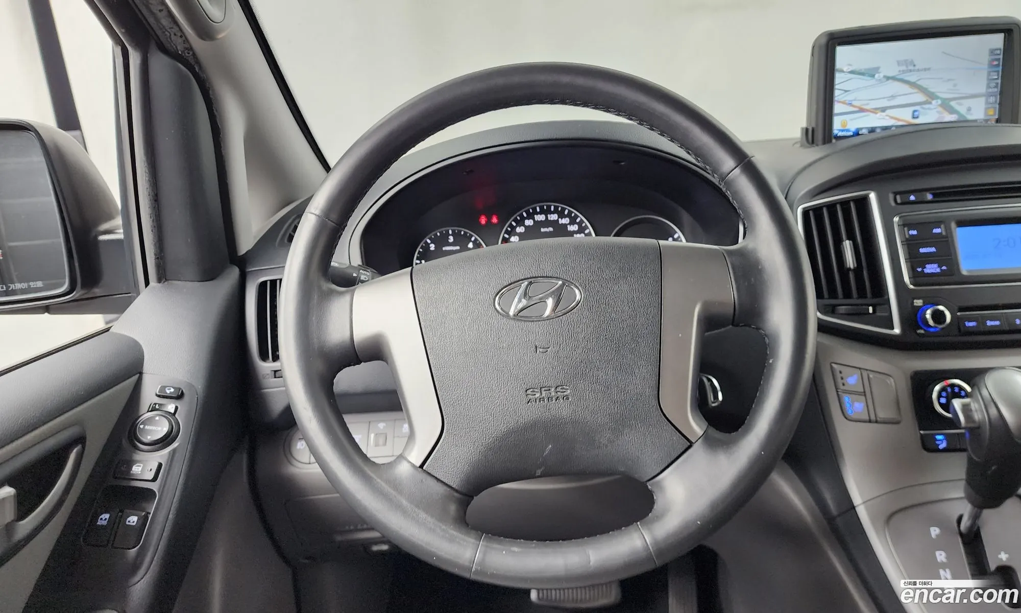 Hyundai Grand Starex 2020 — 19