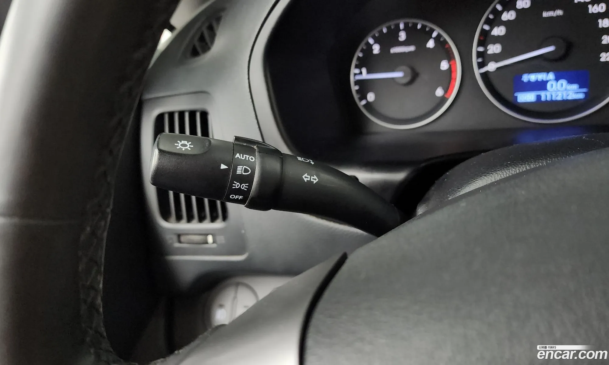 Hyundai Grand Starex 2020 — 28