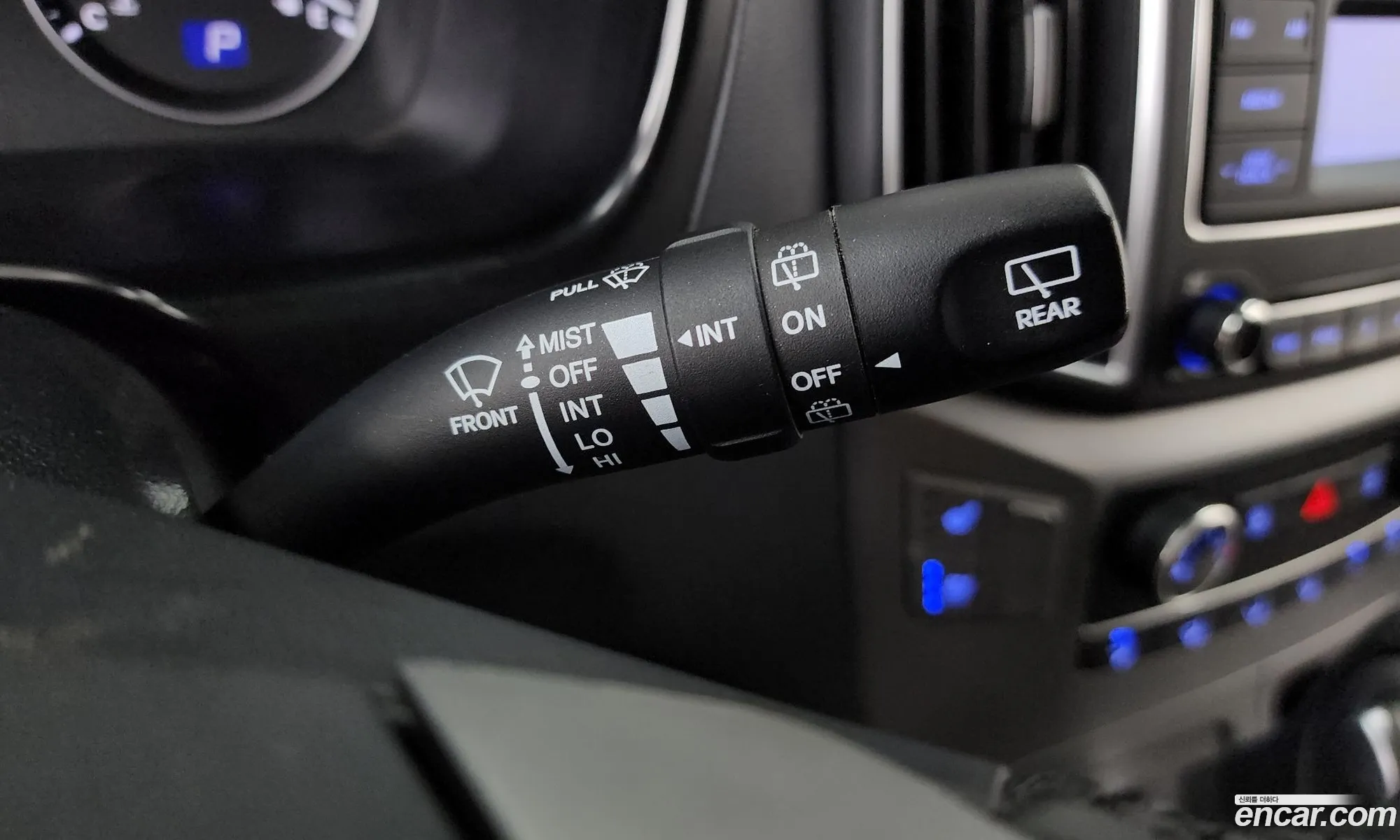 Hyundai Grand Starex 2020 — 16