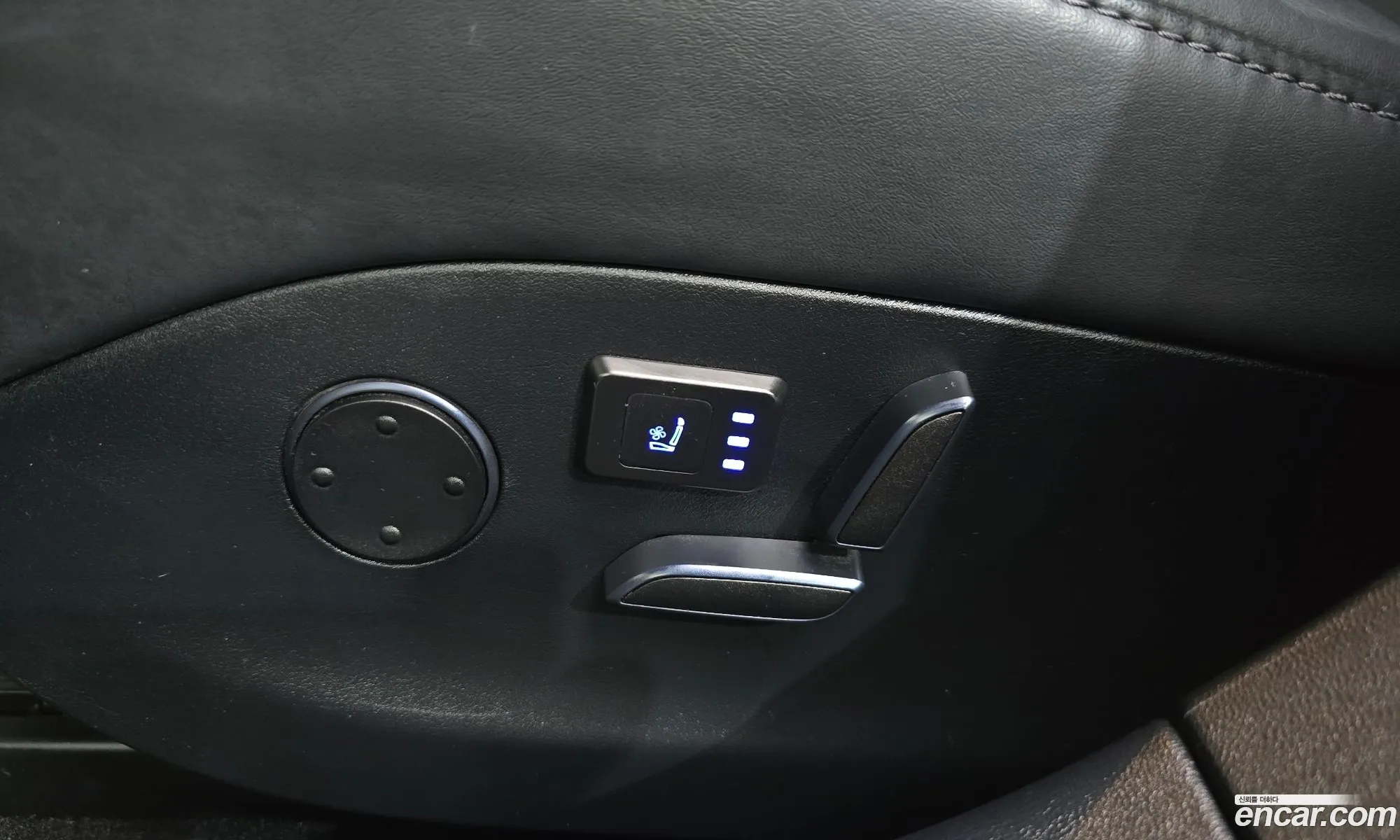 Tesla Model S 2019 5YJSA1E23KF301887 — 18