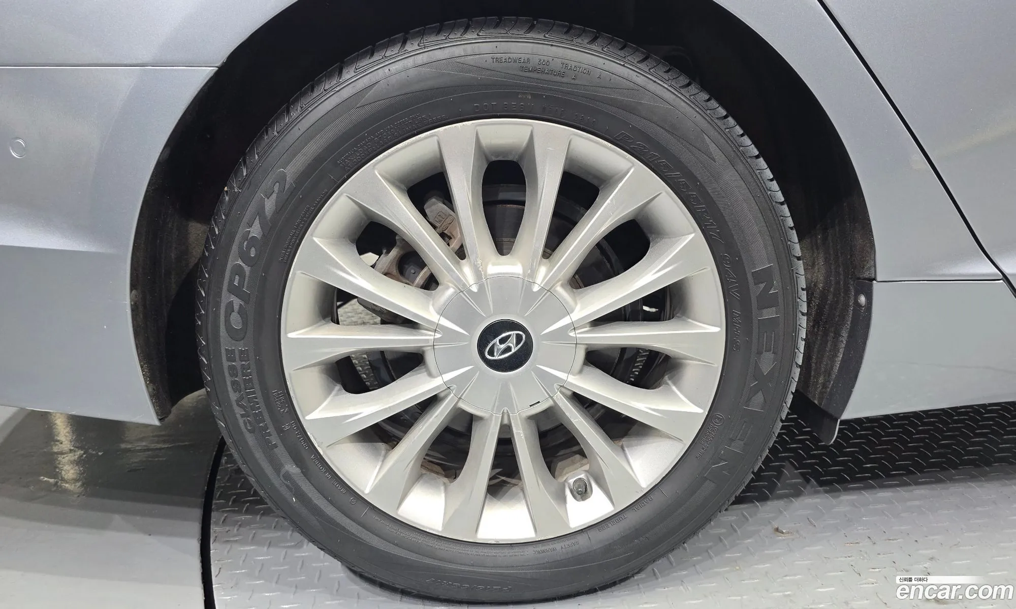 Hyundai LF Sonata 2014 KMHE341CBFA045888 — 8