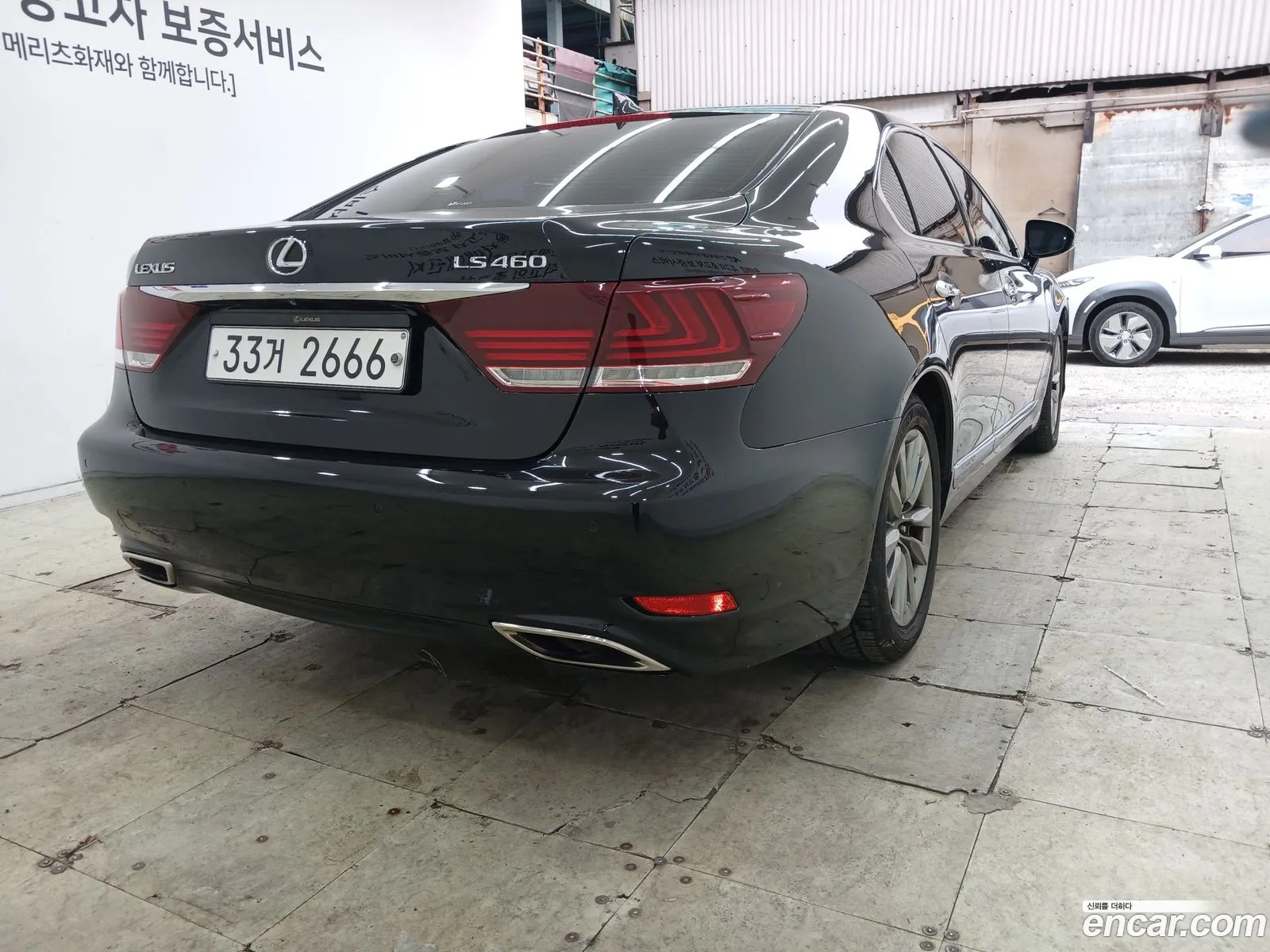 Lexus LS460 2014 — 13