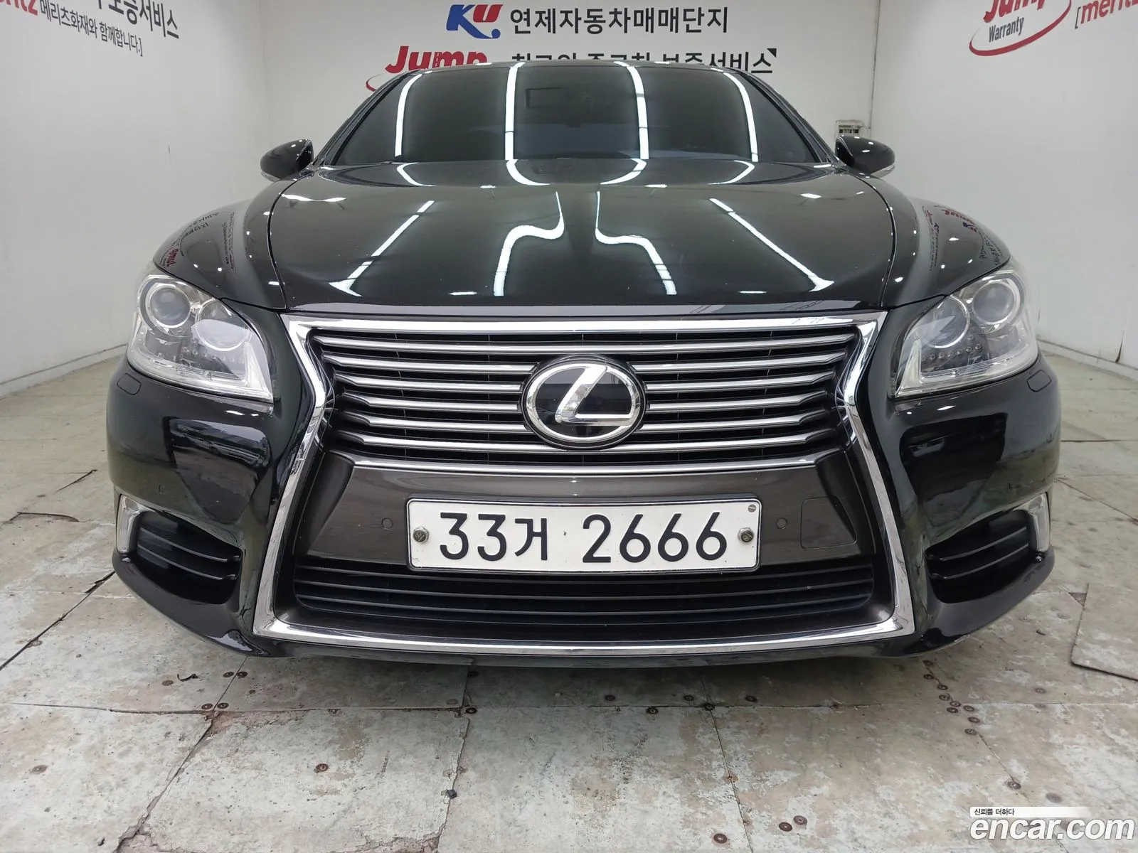 Lexus LS460 2014 — 17