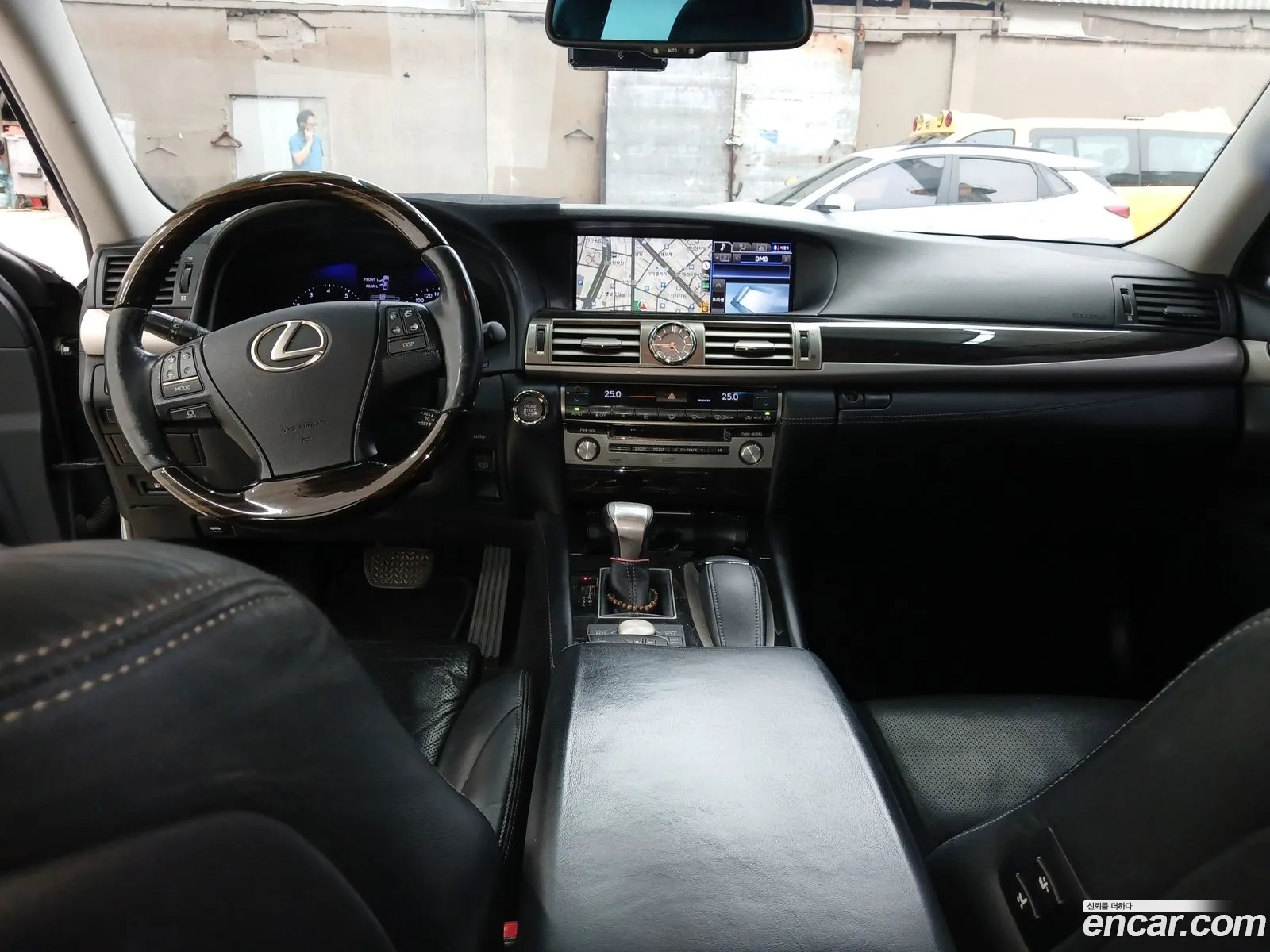 Lexus LS460 2014 — 5