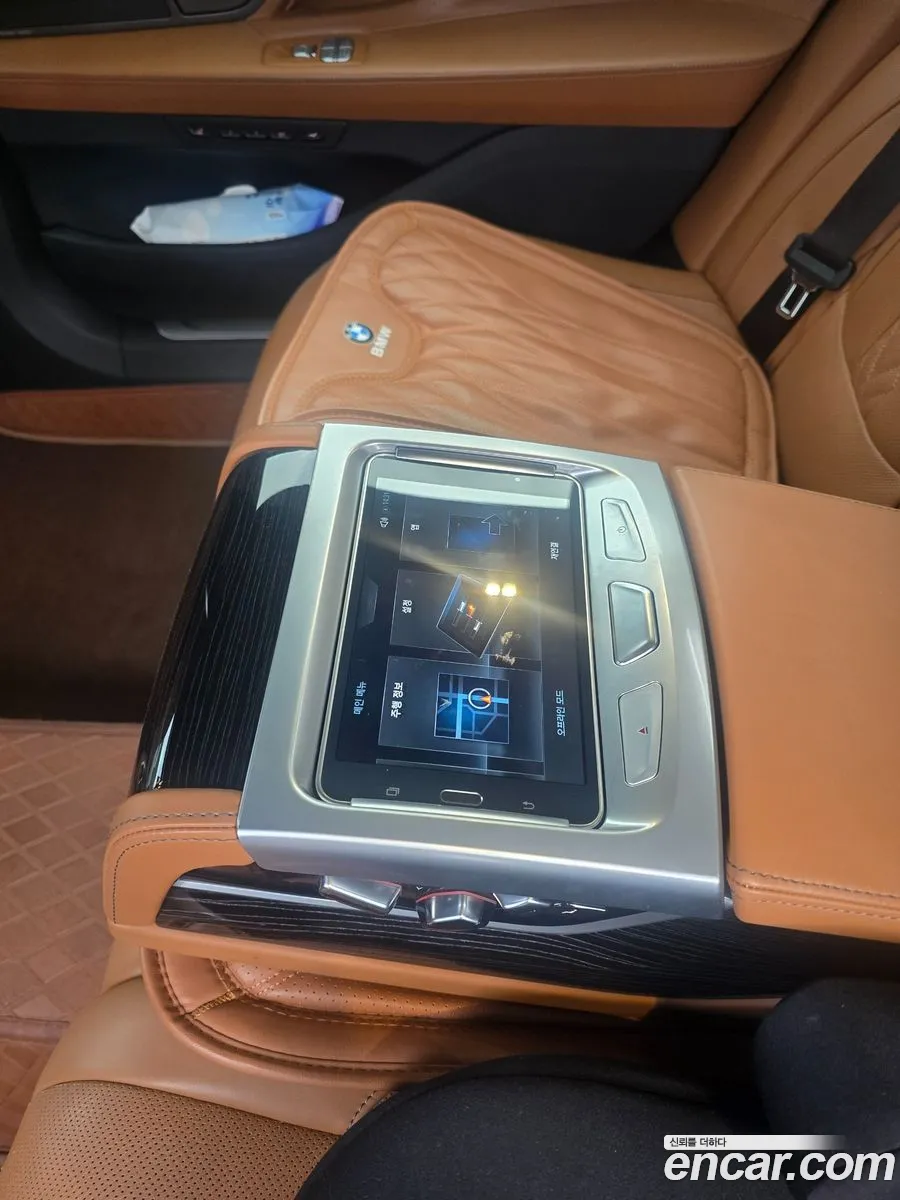 BMW 7 Series 2019 — 12