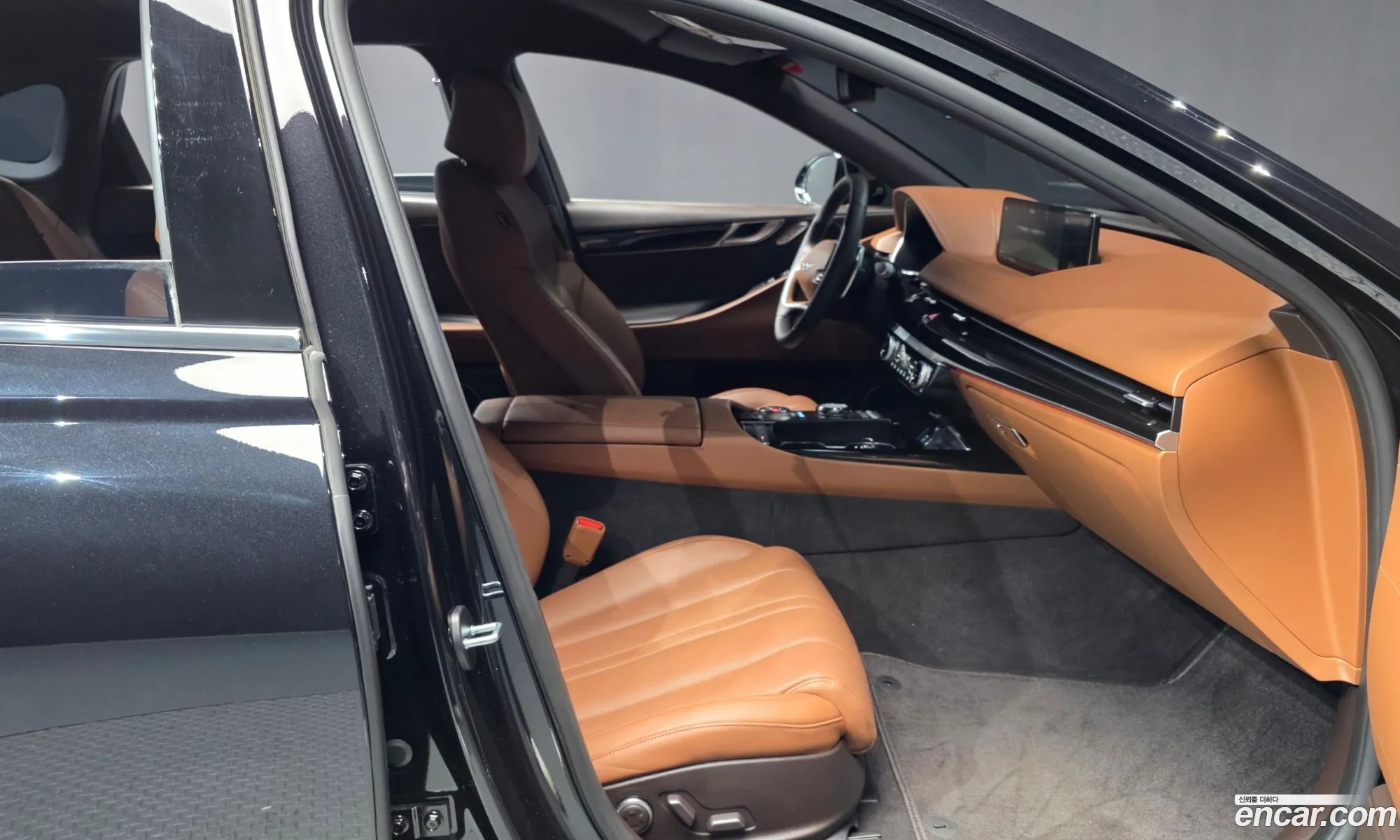 Genesis G80 2023 KMTGB41CDRU226020 — 31