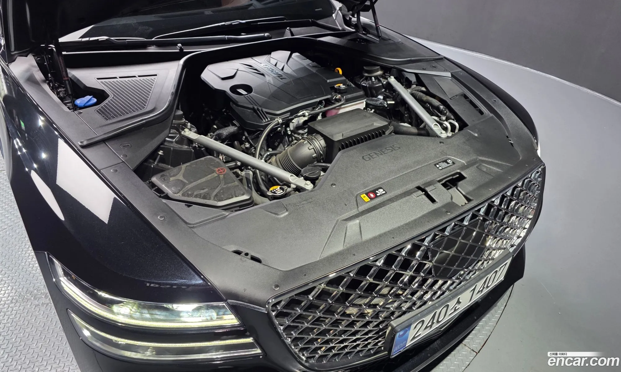 Genesis G80 2023 KMTGB41CDRU226020 — 11