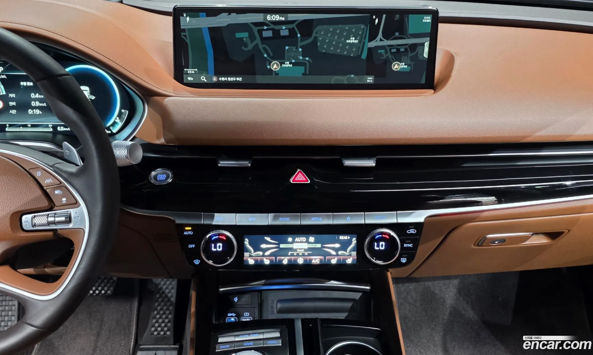 Genesis G80 2023 KMTGB41CDRU226020 — 5