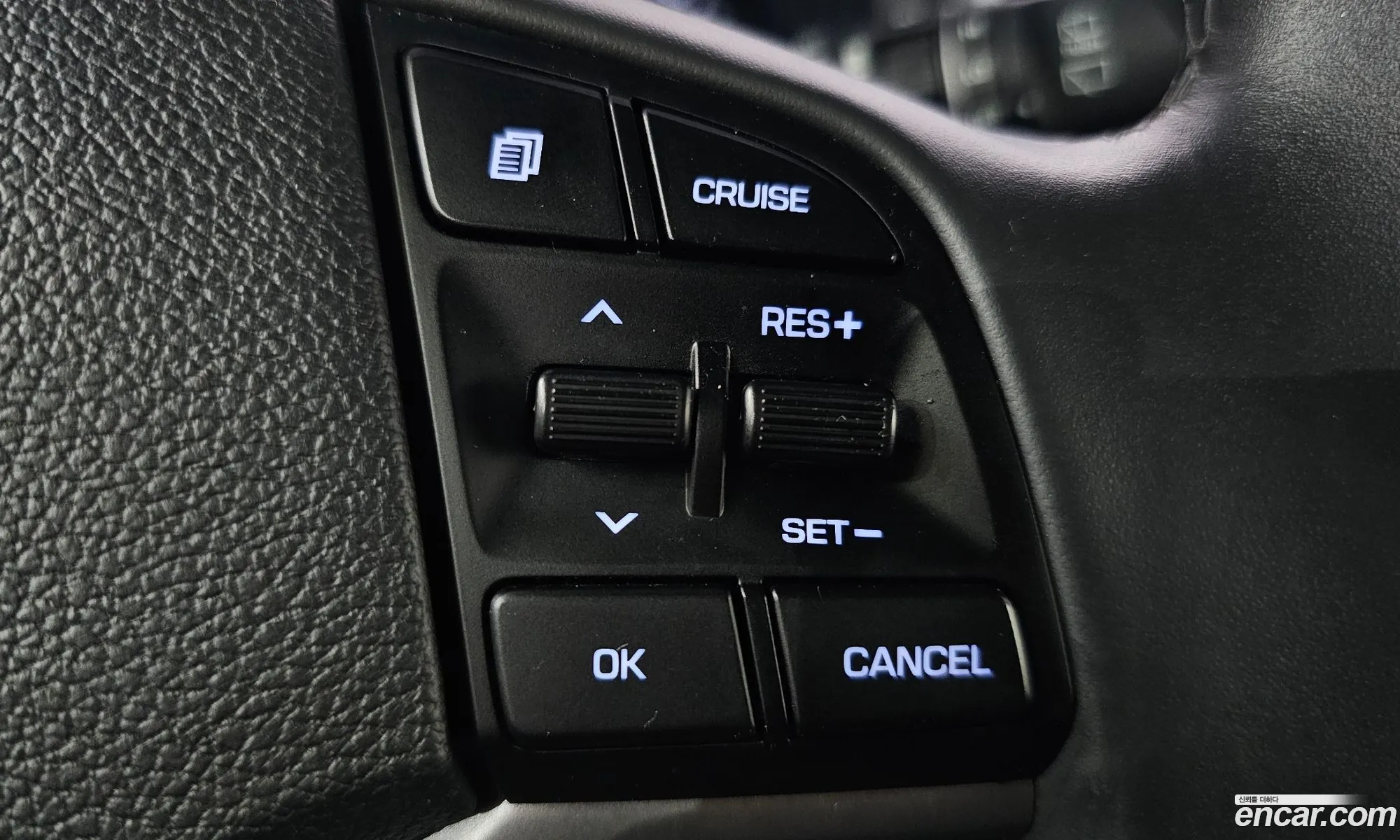 Hyundai Tucson 2016 — 28