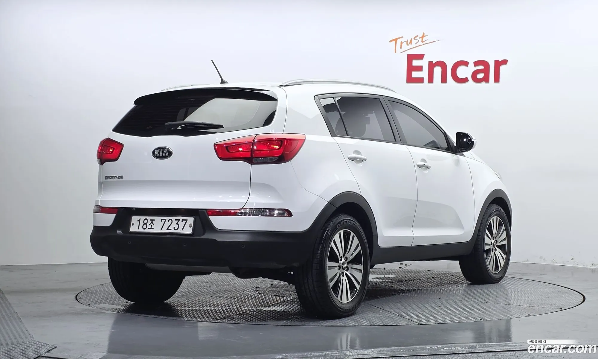 Kia Sportage R 2014 — 20