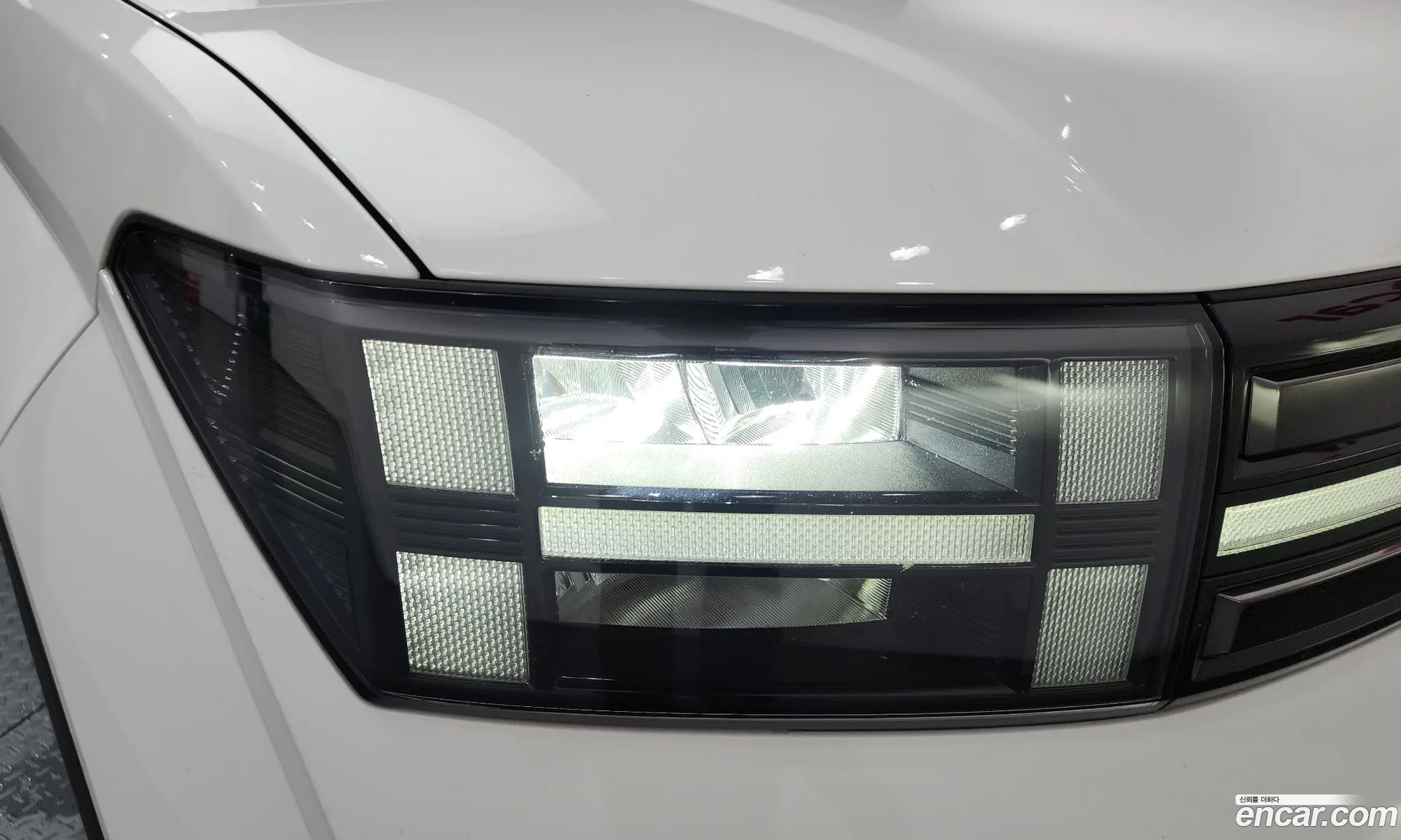 Hyundai Santa Fe 2024 — 24