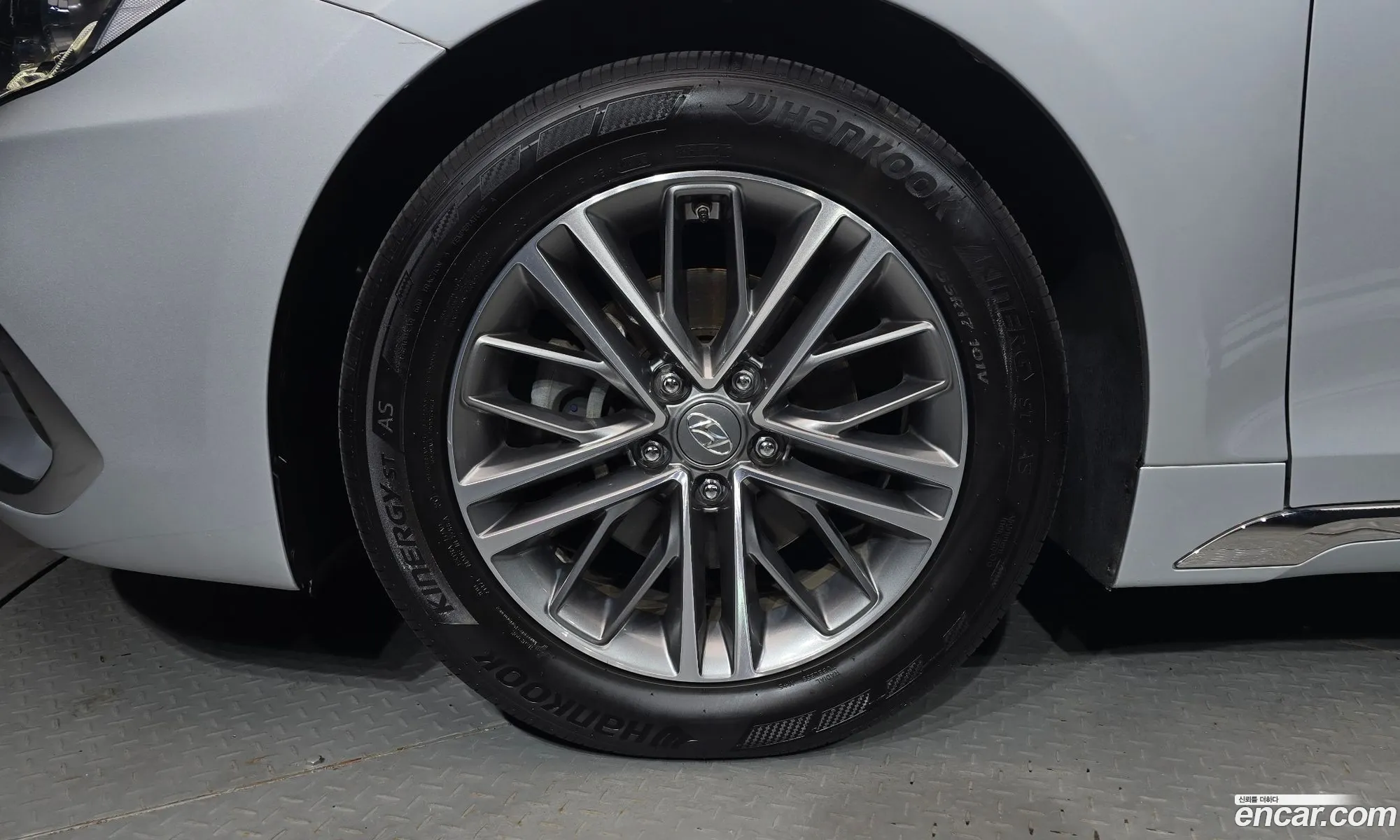 Hyundai Grandeur IG 2018 — 15