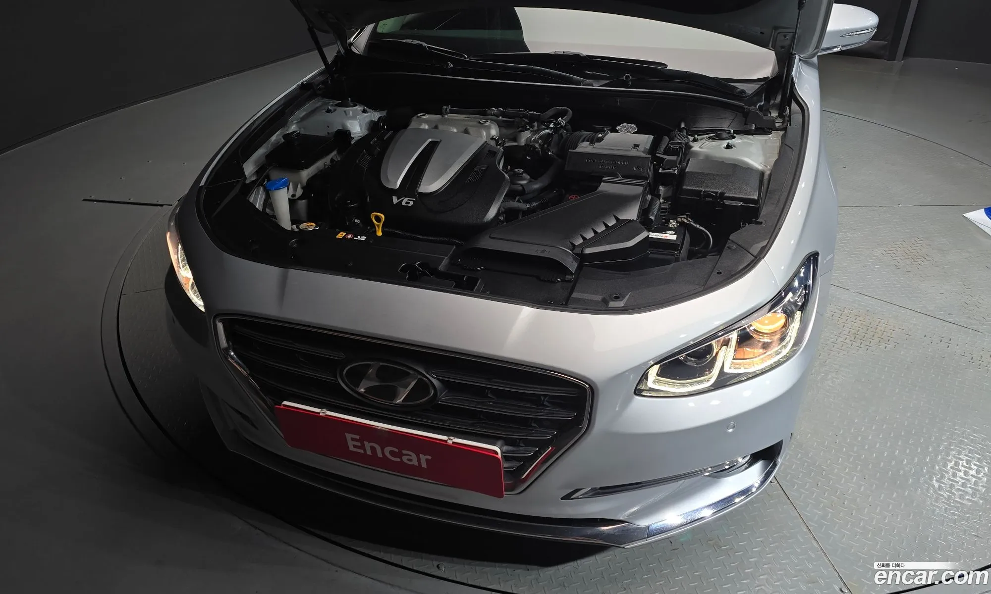 Hyundai Grandeur IG 2018 — 12