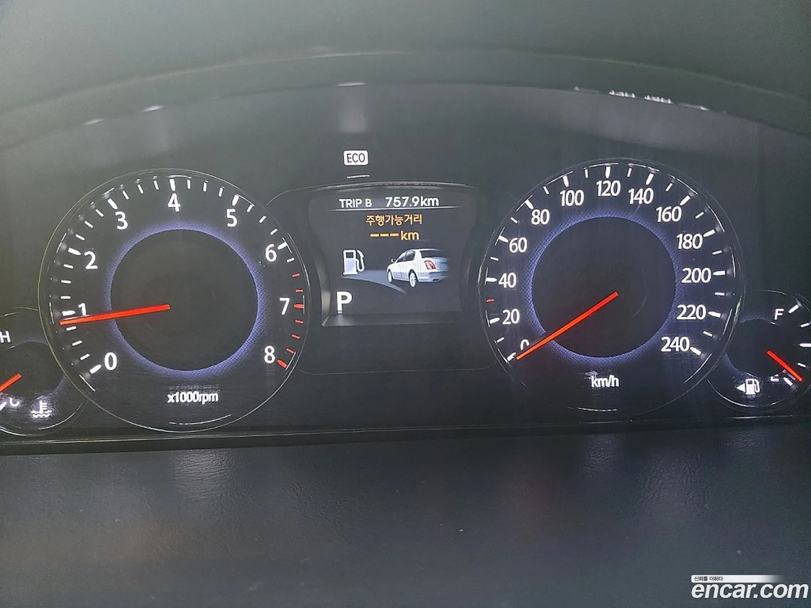 Kia Opirus Premium