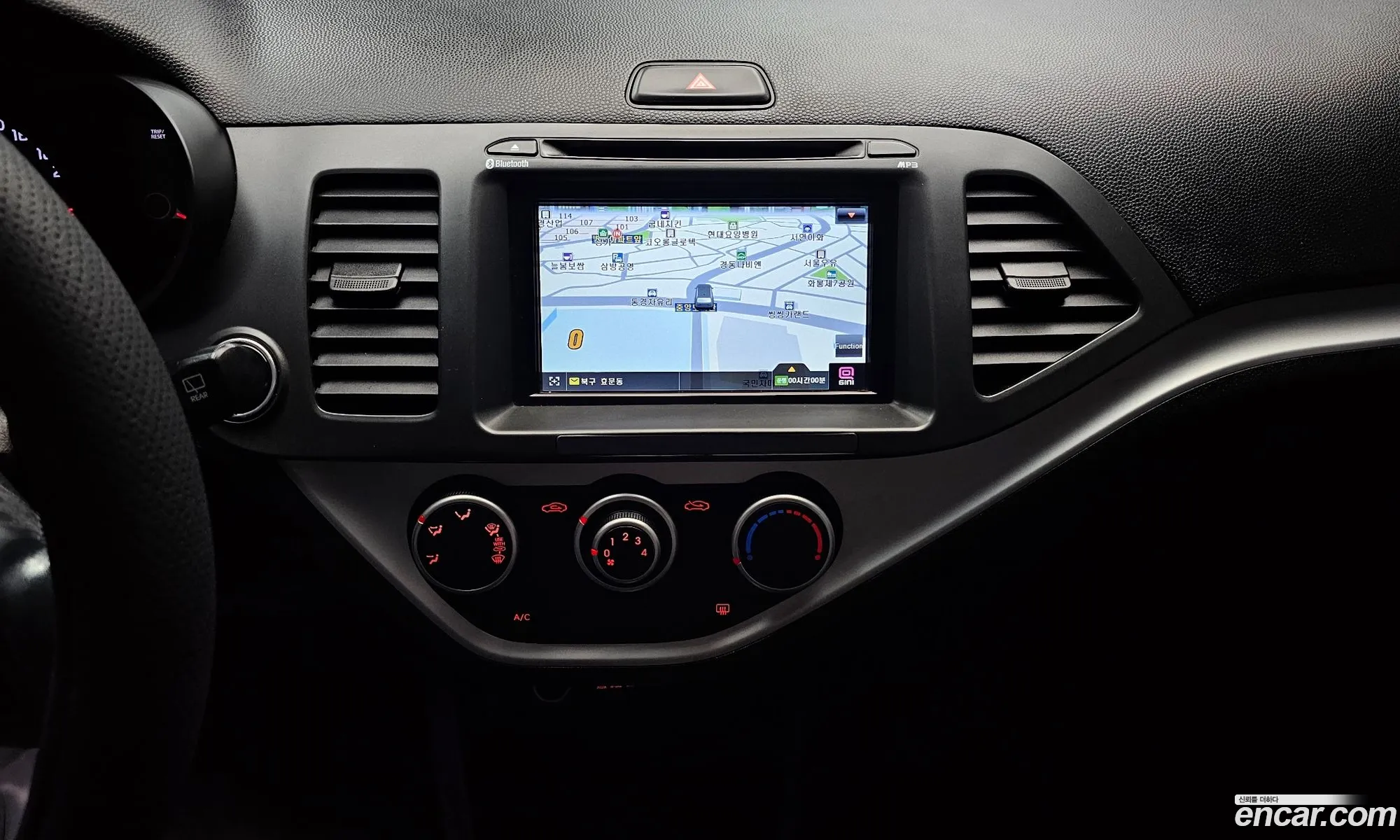 Kia Morning 2013 — 17