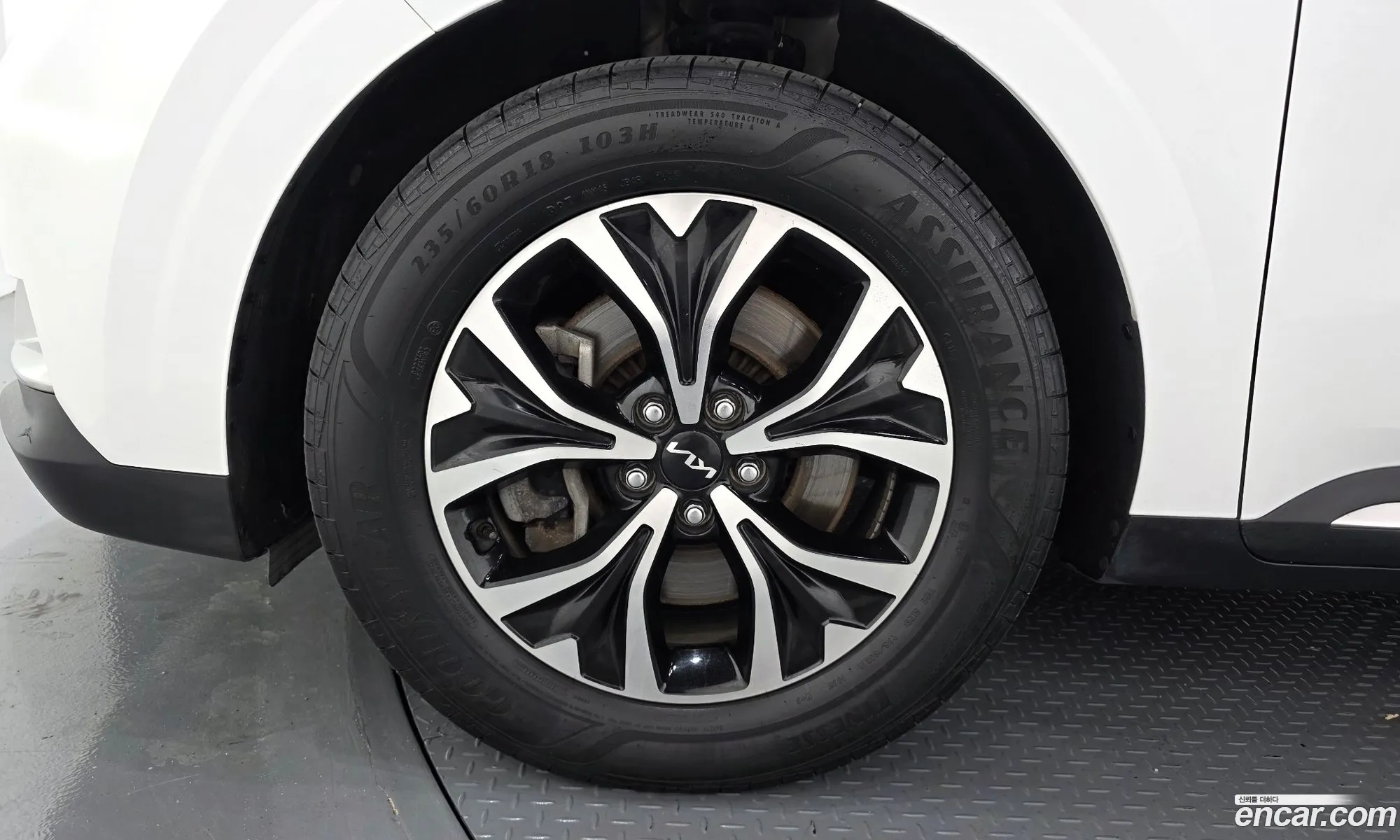 Kia Carnival 2022 KNANE813BPS205941 — 12