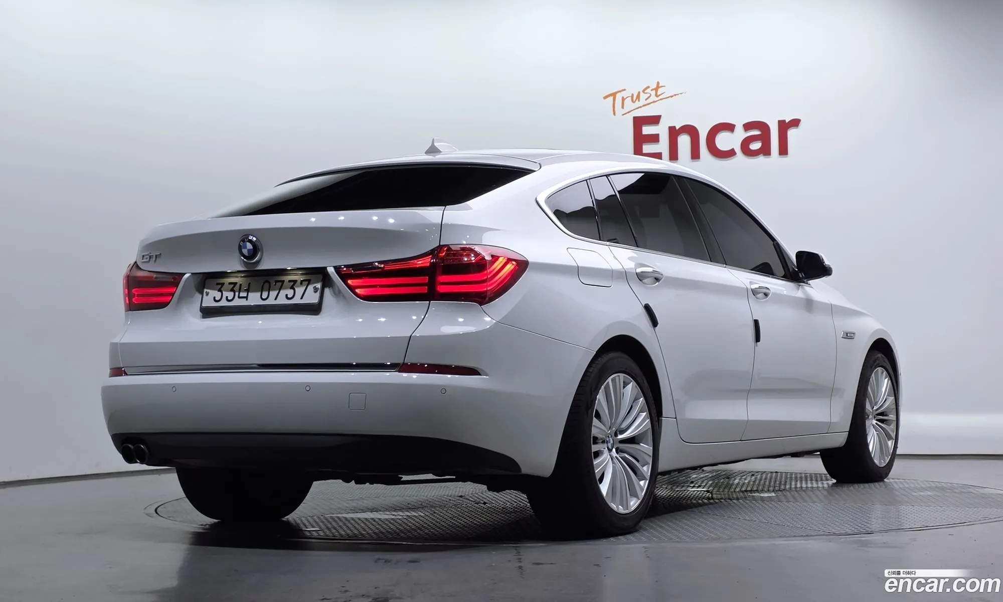 BMW 5 Series GT 2016 WBA5N2101GG267776 — 18