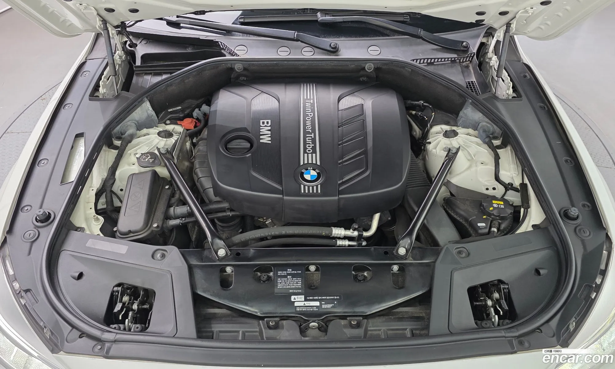 BMW 5 Series GT 2016 WBA5N2101GG267776 — 13