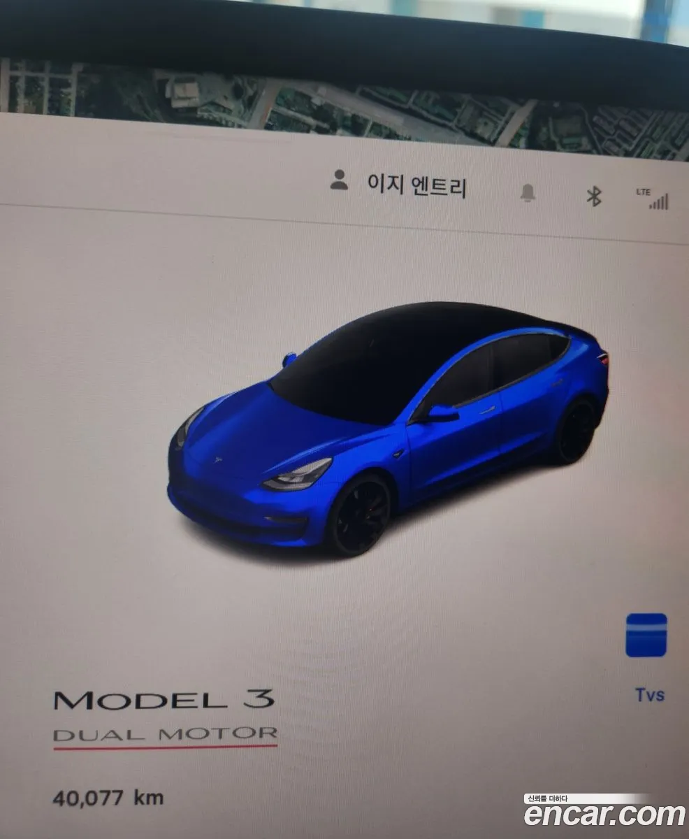 Tesla Model 3 2022 — 7