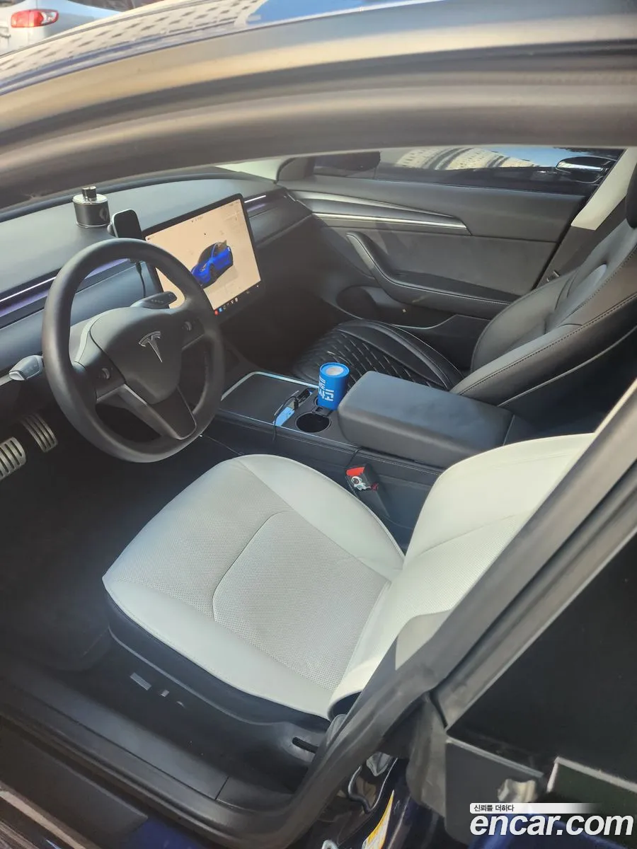 Tesla Model 3 2022 — 12