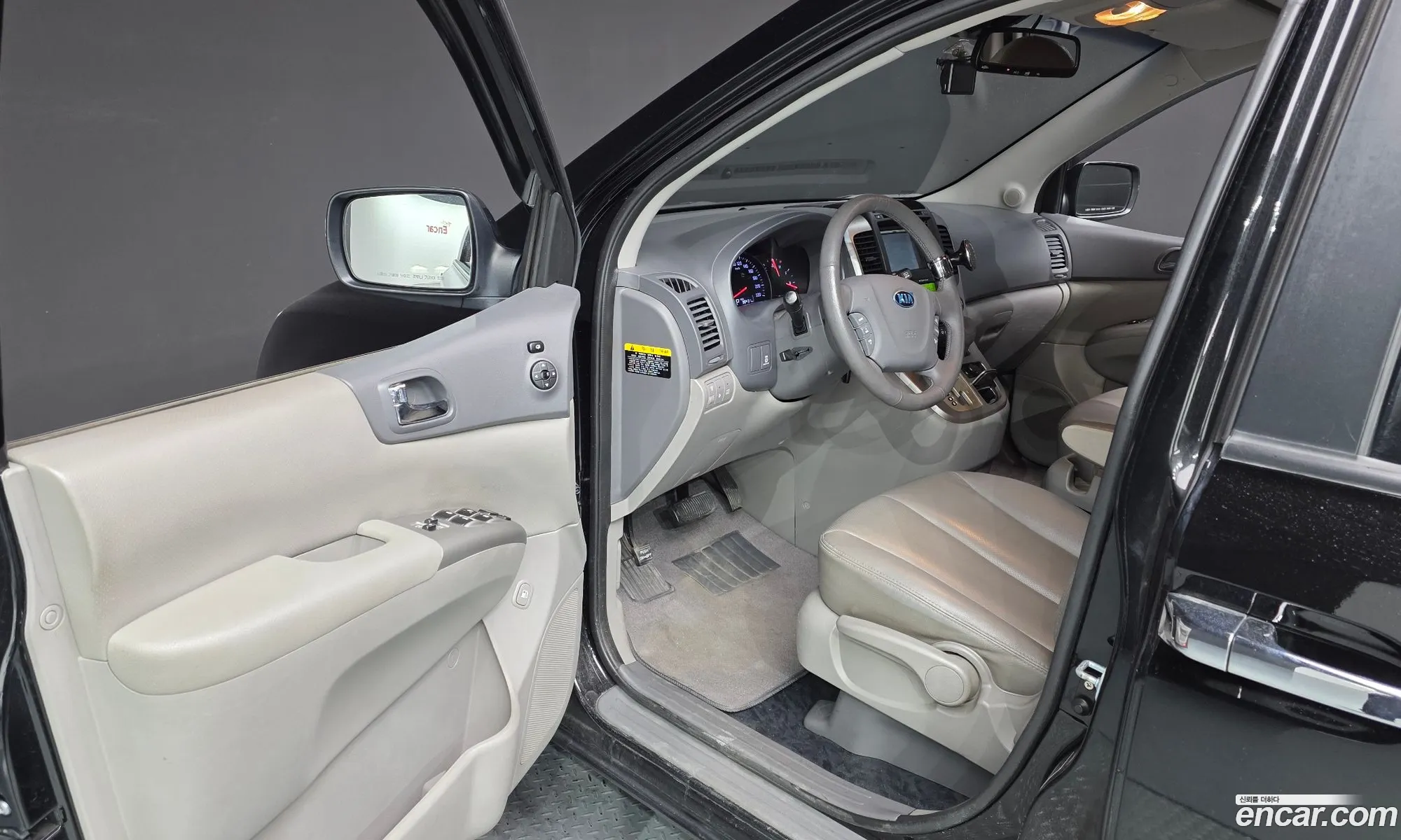 Kia Carnival R 2012 KNHMD376BDS509761 — 8