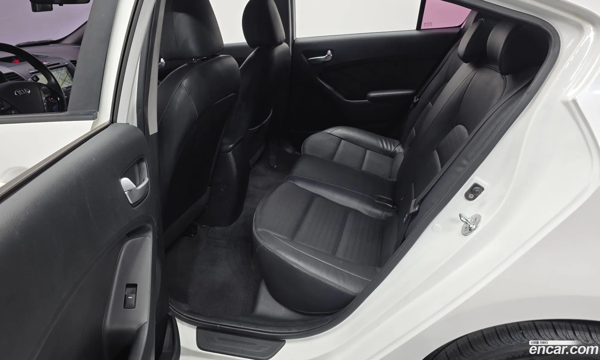 Kia K3 2016 KNAFK412BHA695747 — 15