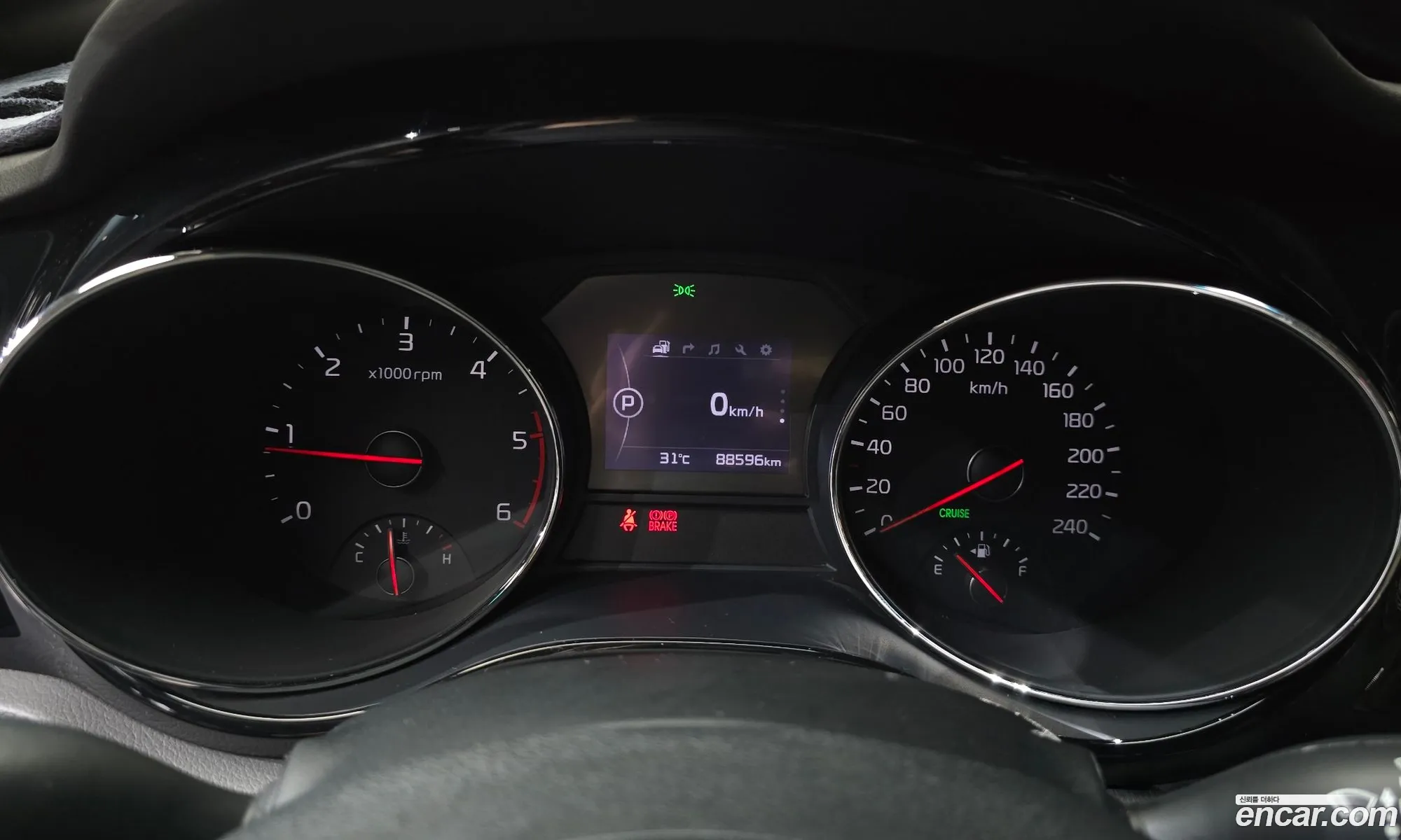 Kia Carnival 2018 KNAMC81ABJS425302 — 29