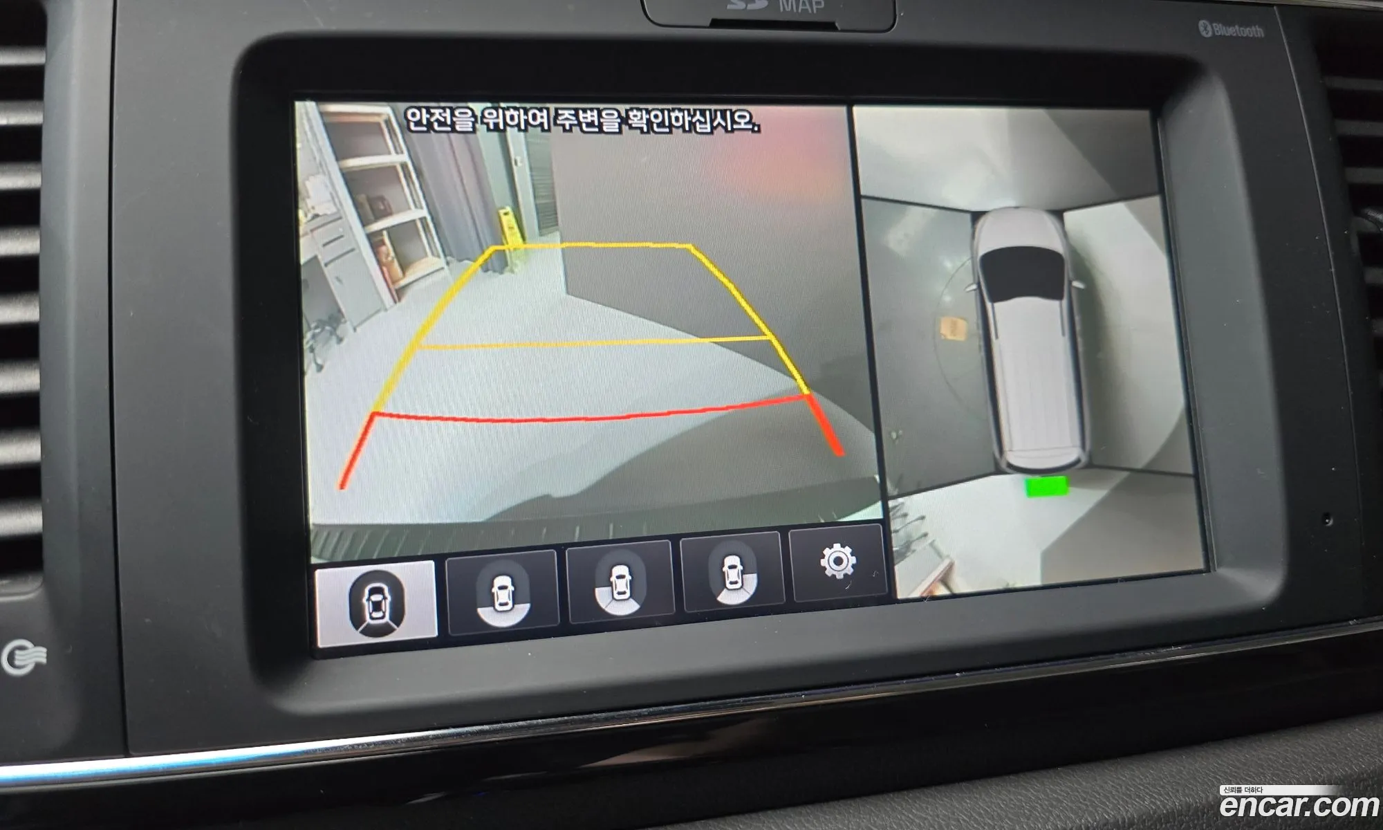 Kia Carnival 2018 KNAMC81ABJS425302 — 24
