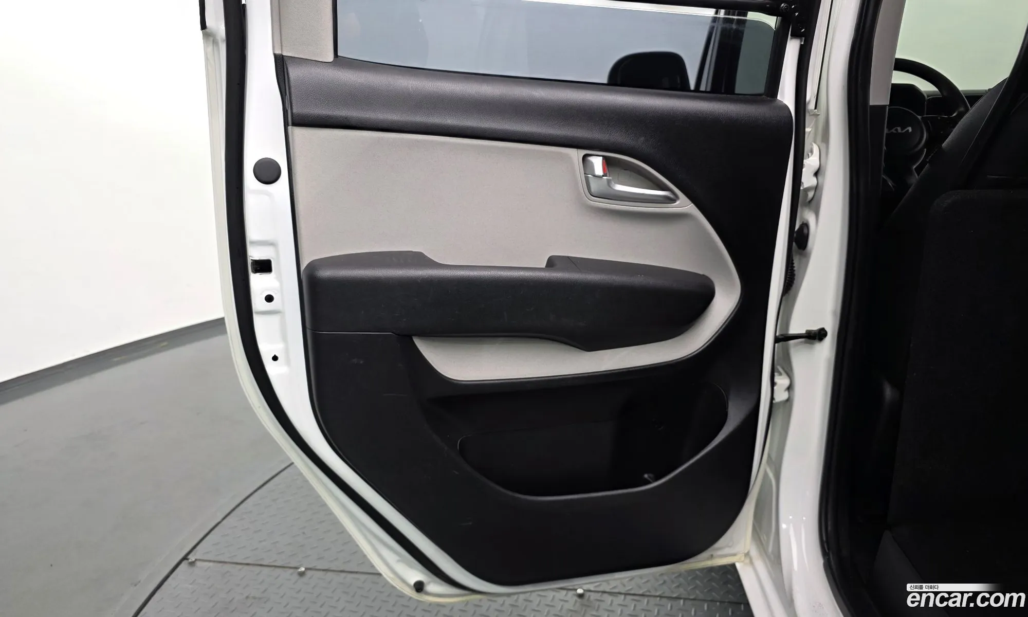Kia Kia Ray 2023 — 17