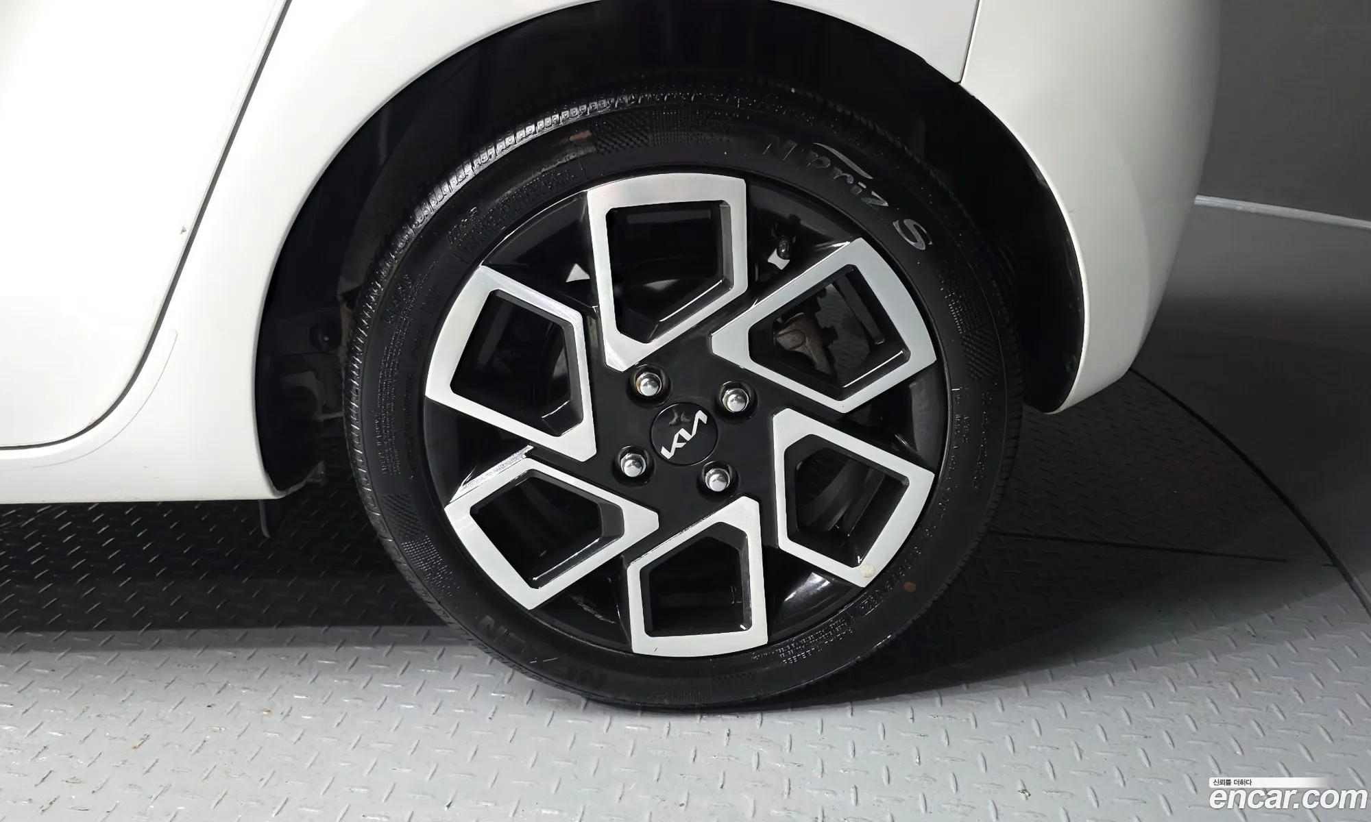 Kia Kia Ray 2024 — 26
