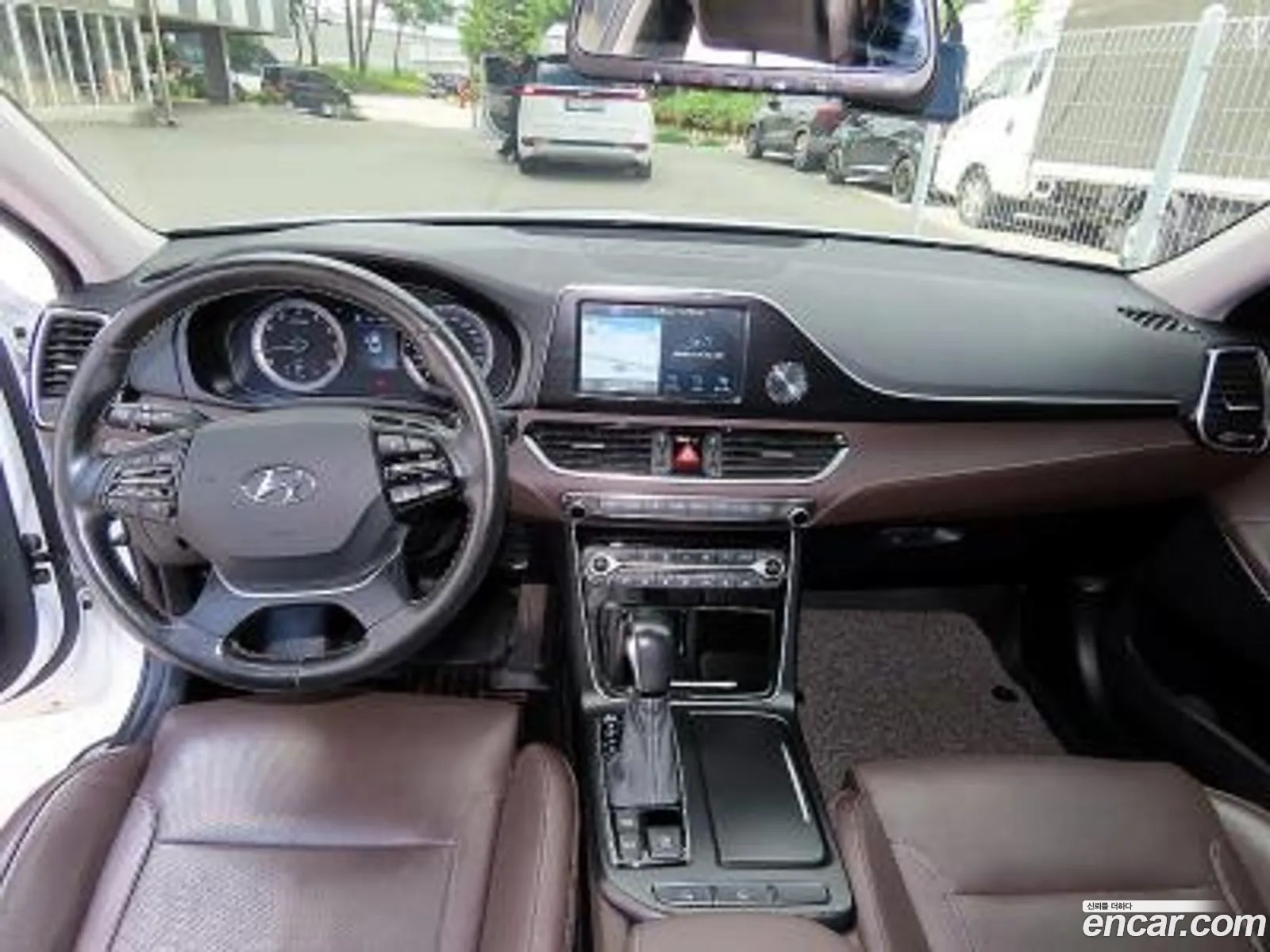 Hyundai Grandeur IG 2018 — 14