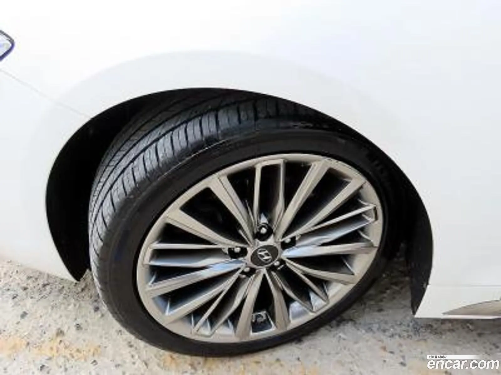 Hyundai Grandeur IG 2018 — 12