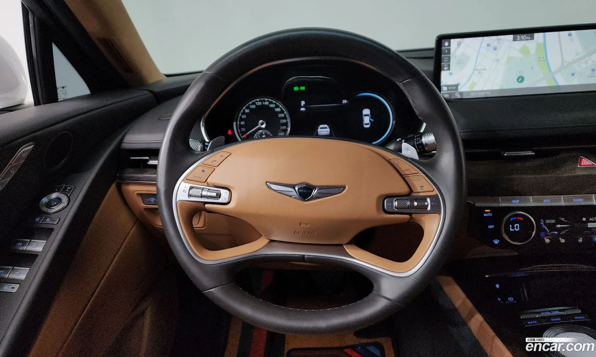 Genesis G80 2020 KMTGB41CBMU031825 — 2