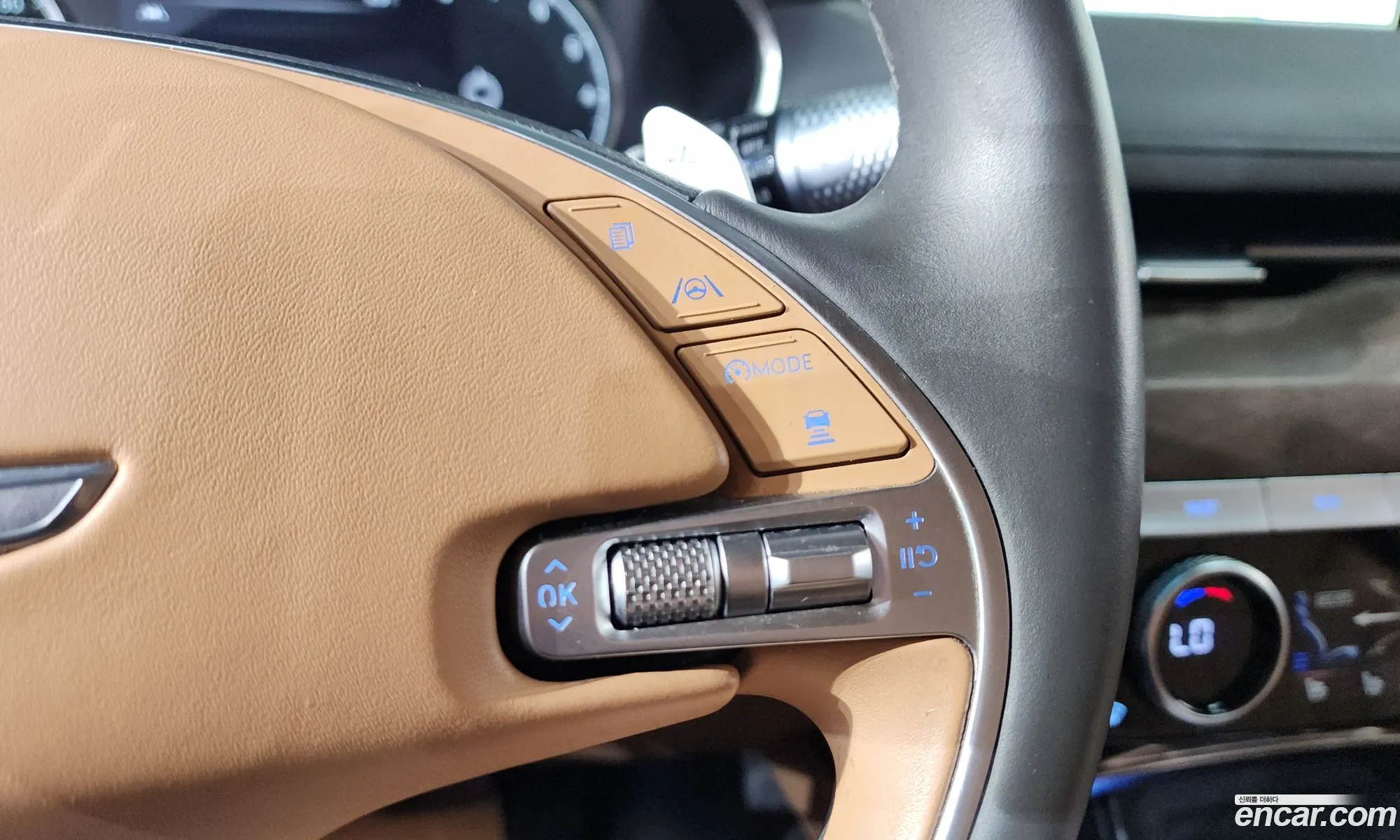 Genesis G80 2020 KMTGB41CBMU031825 — 21