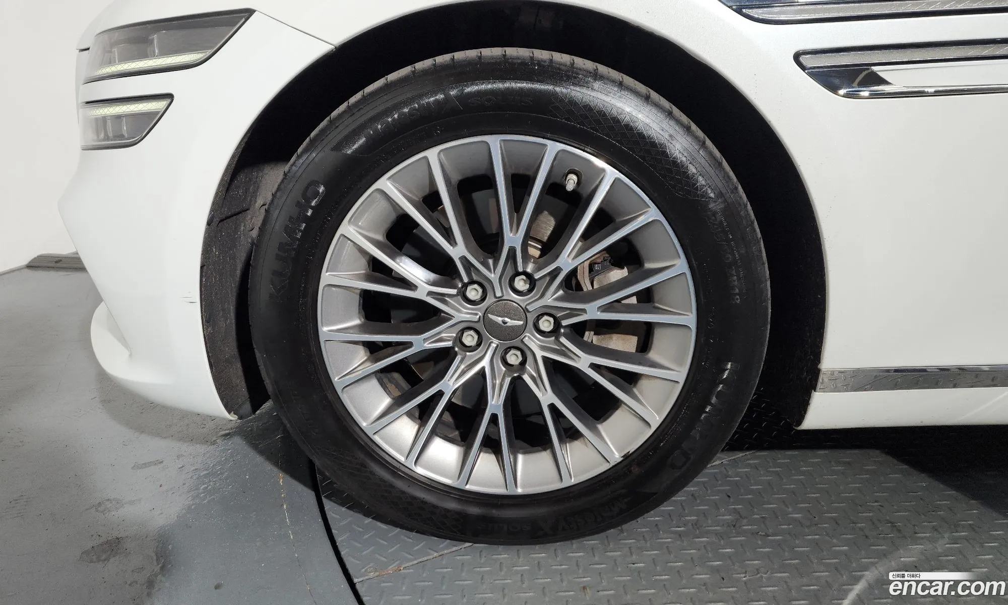 Genesis G80 2020 KMTGB41CBMU031825 — 20