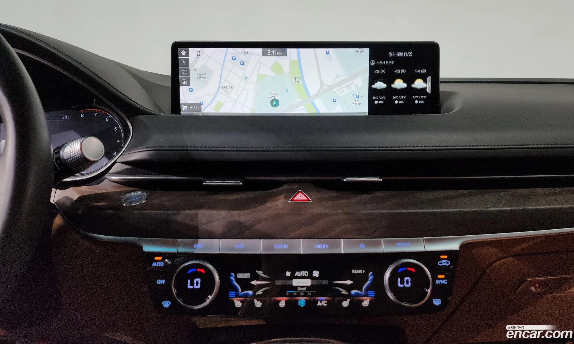 Genesis G80 2020 KMTGB41CBMU031825 — 10