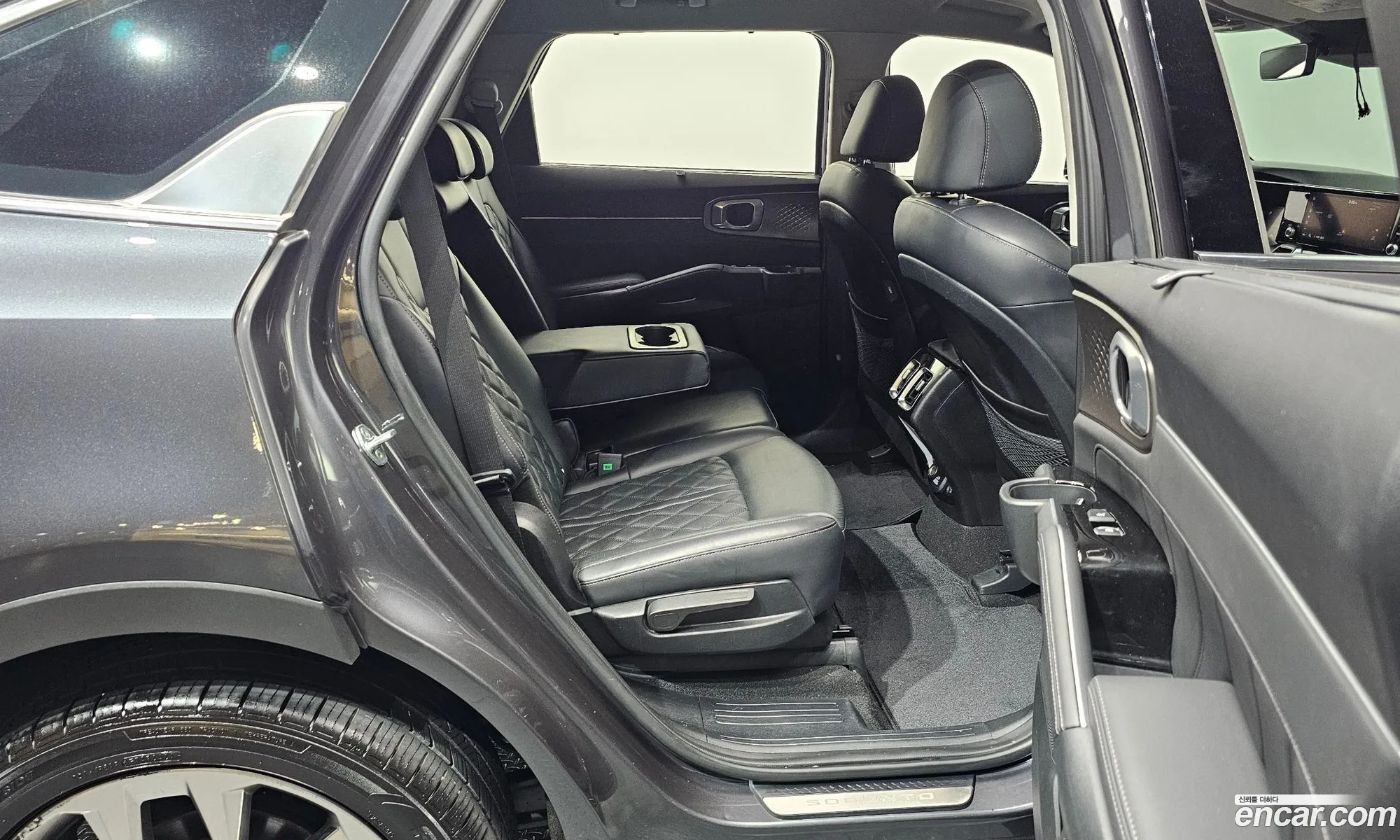 Kia Sorento 2021 KNARM81FHMA109257 — 18