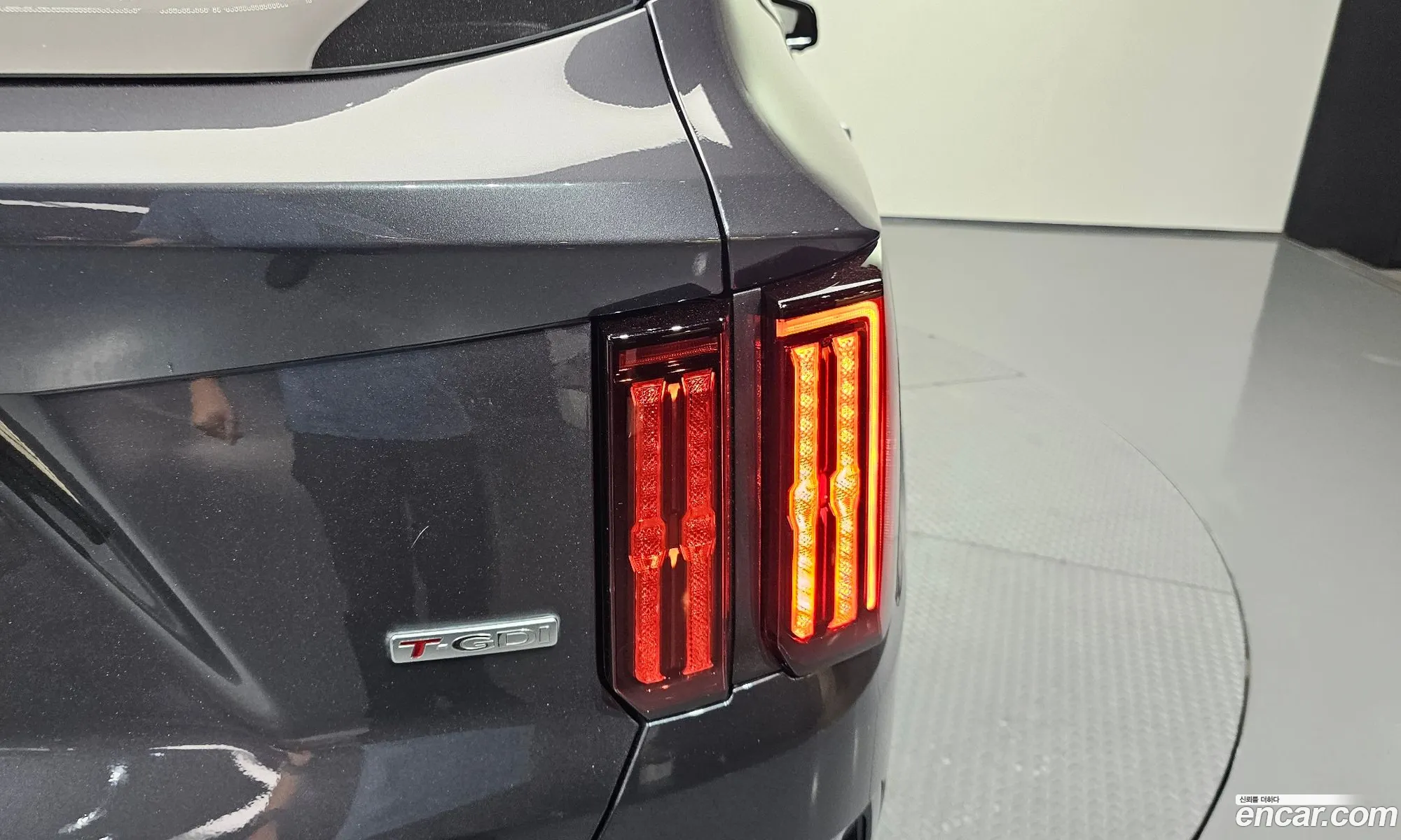 Kia Sorento 2021 KNARM81FHMA109257 — 10