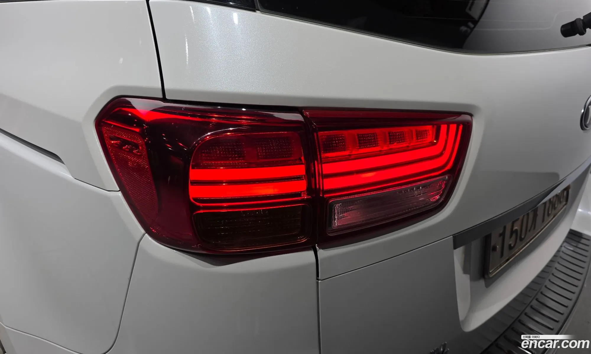 Kia Carnival 2016 — 10